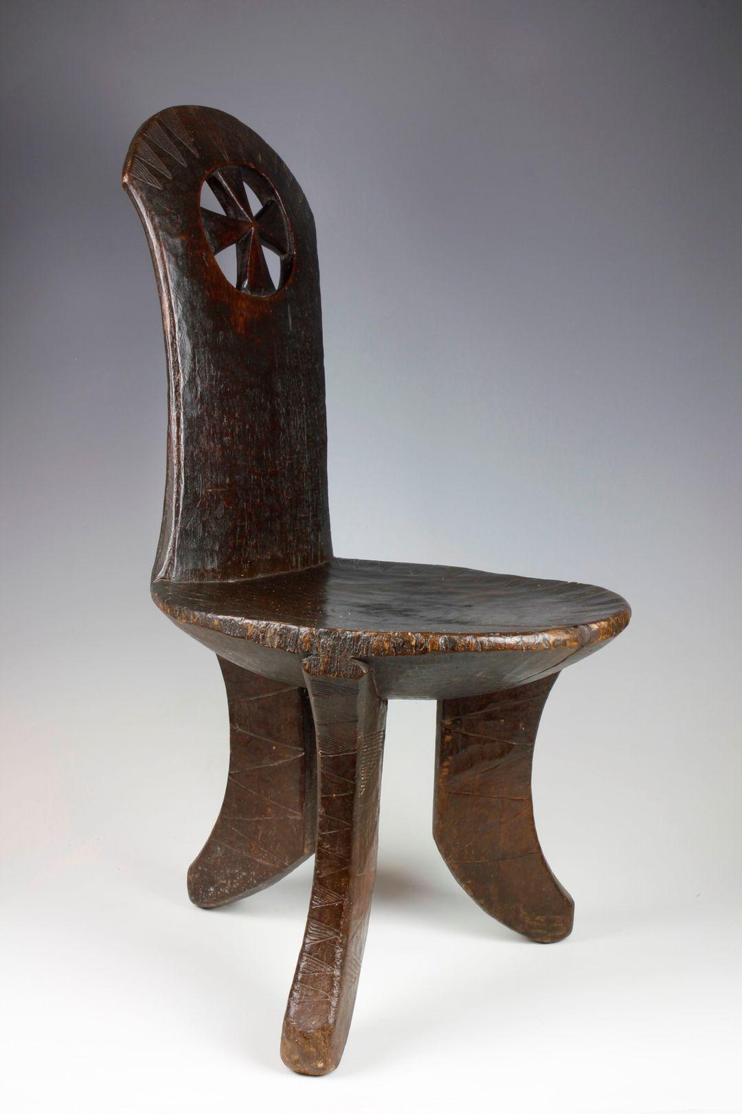 Tribal Late 19th Century/Early 20th Century High-Backed Ethiopian Chair For Sale