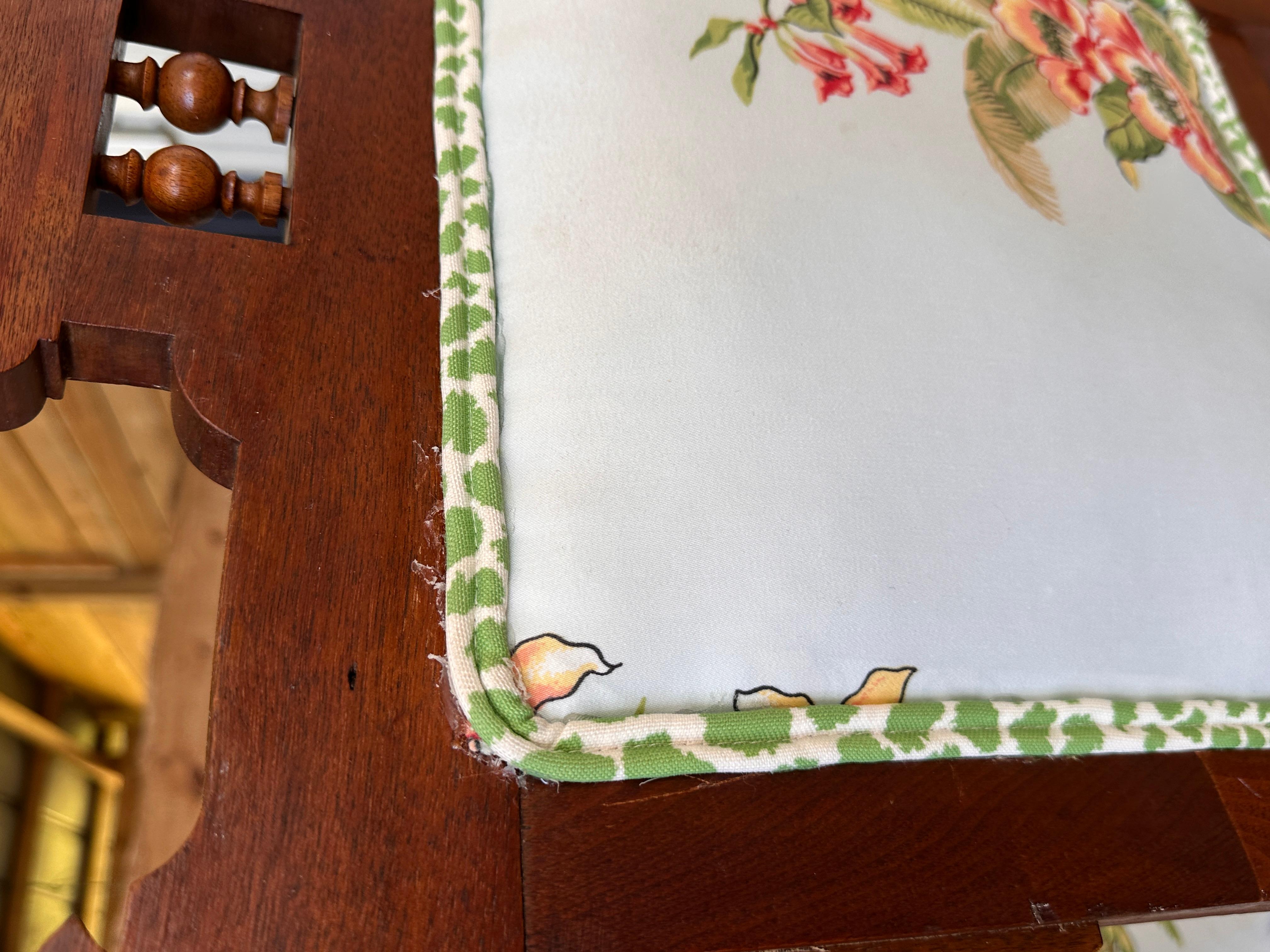 Victorian Late 19th Century Eastlake Dining Chairs With Thabut Parrot Upholstery Fabric(4) For Sale