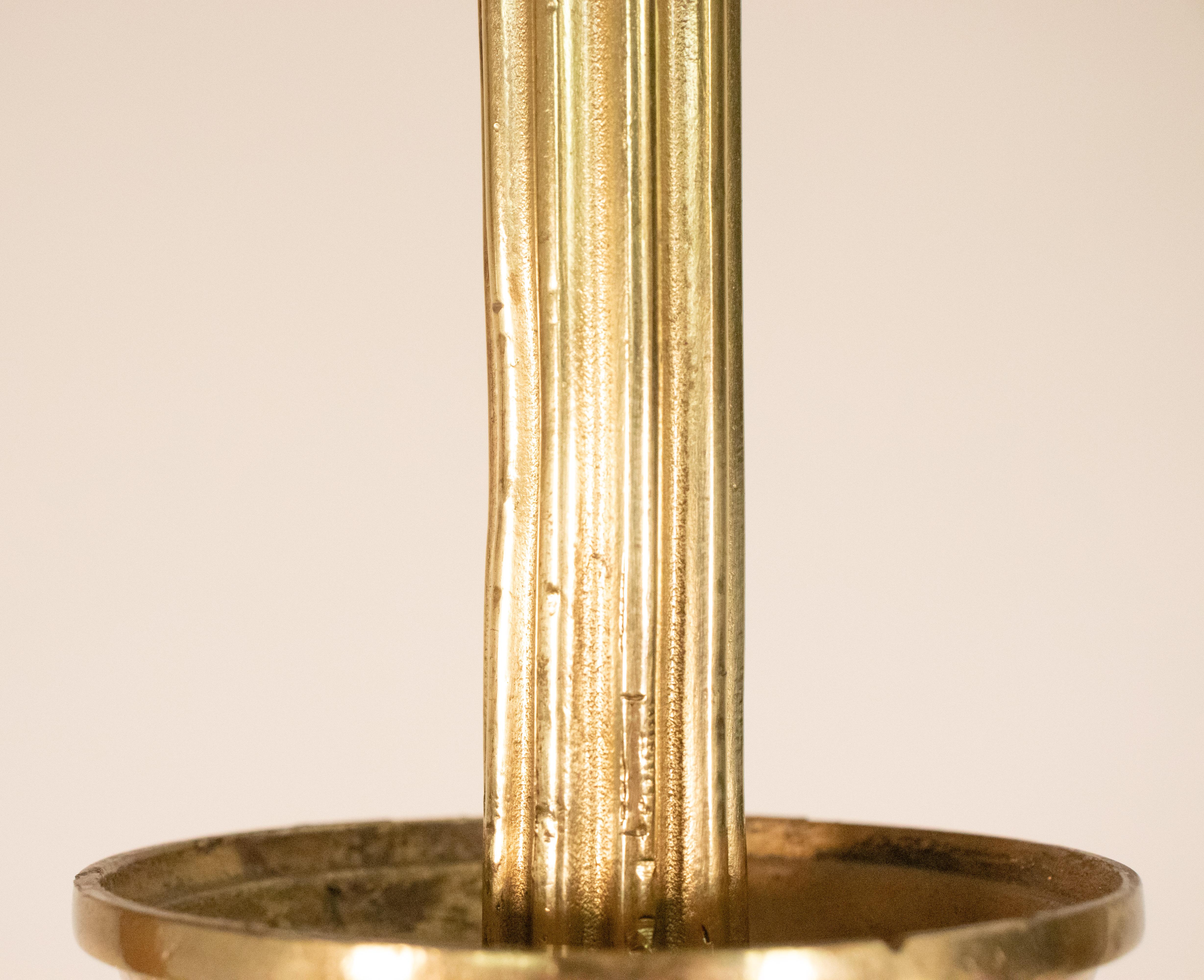 Lampadario a otto luci in bronzo in stile Eastlake della fine del XIX secolo in vendita 8