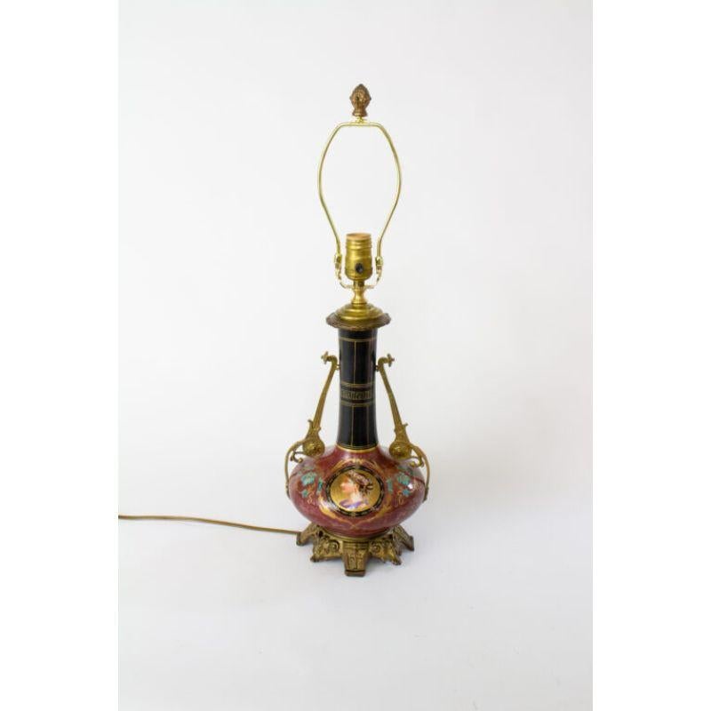 Late 19th Century Eclectic Cameo Table Lamp For Sale 3