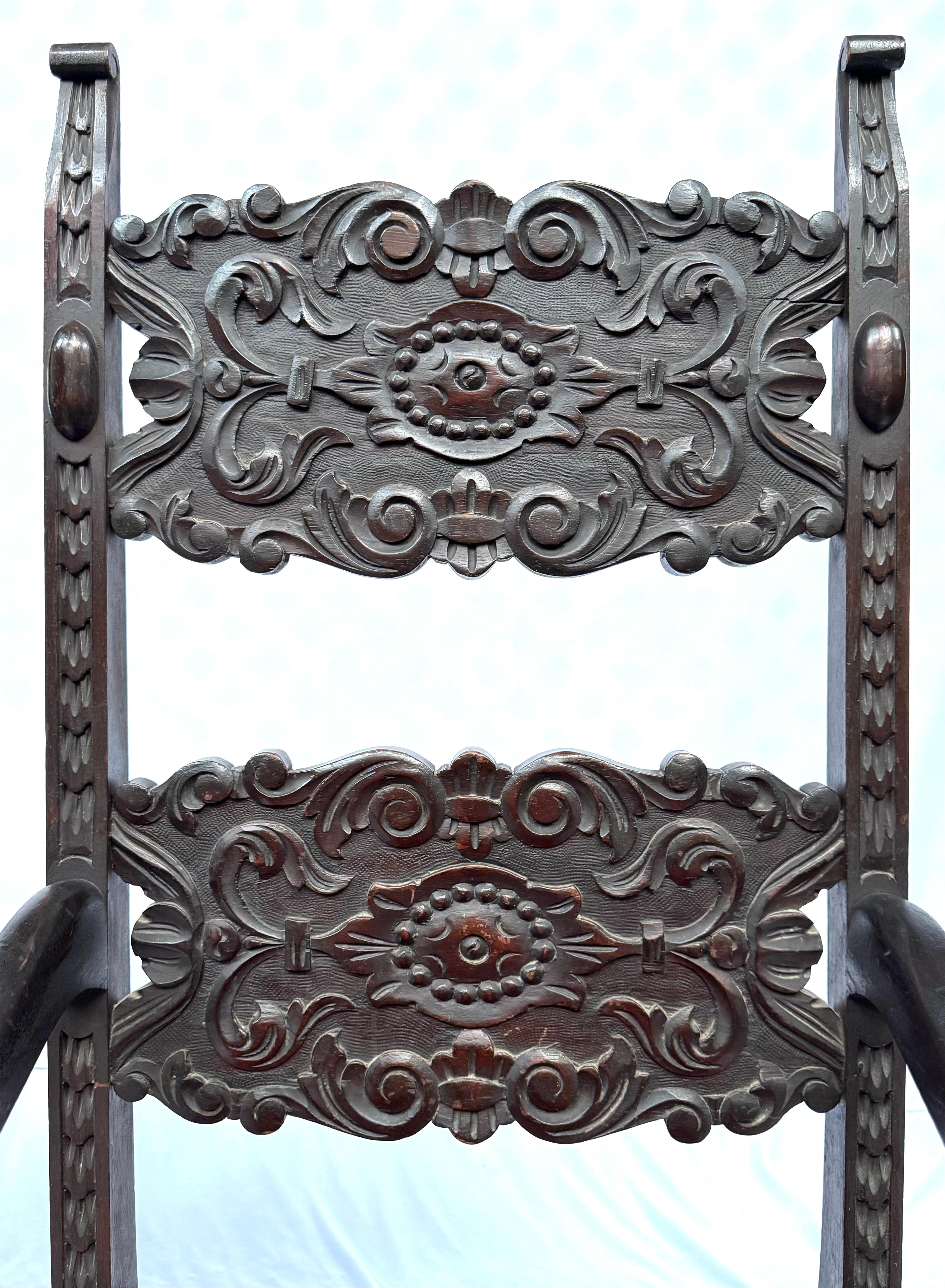 Suite de salon éclectique paraguayen de la fin du XIXe siècle - néo-renaissance italienne en vente 7