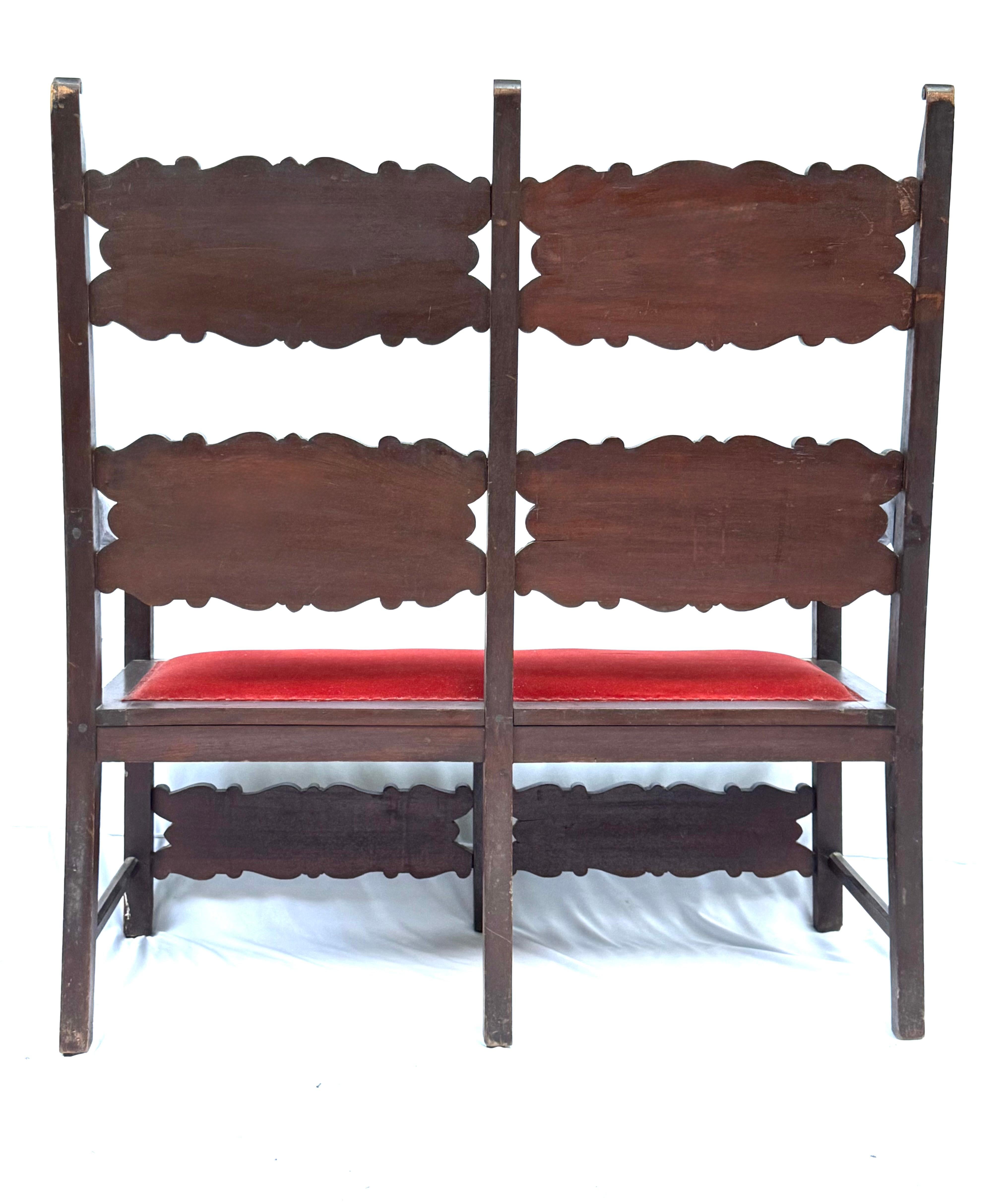 Suite de salon éclectique paraguayen de la fin du XIXe siècle - néo-renaissance italienne en vente 8