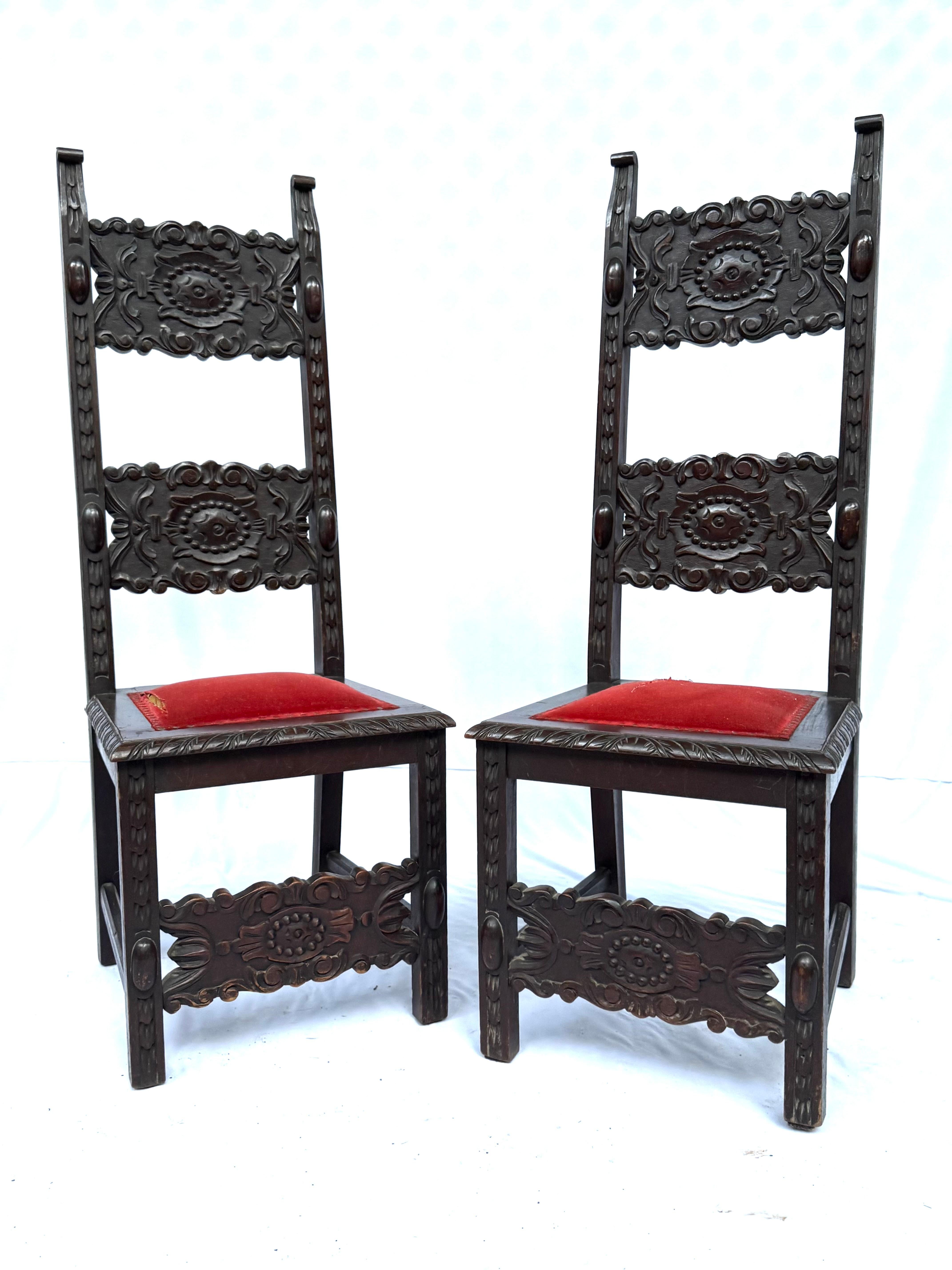 Suite de salon paraguayen éclectique de la fin du XIXe siècle - Le renouveau de la Renaissance italienne rencontre le colonialisme espagnol criollo - Cinq pièces

Un extraordinaire et éclectique ensemble de salon de cinq pièces du Paraguay, fabriqué