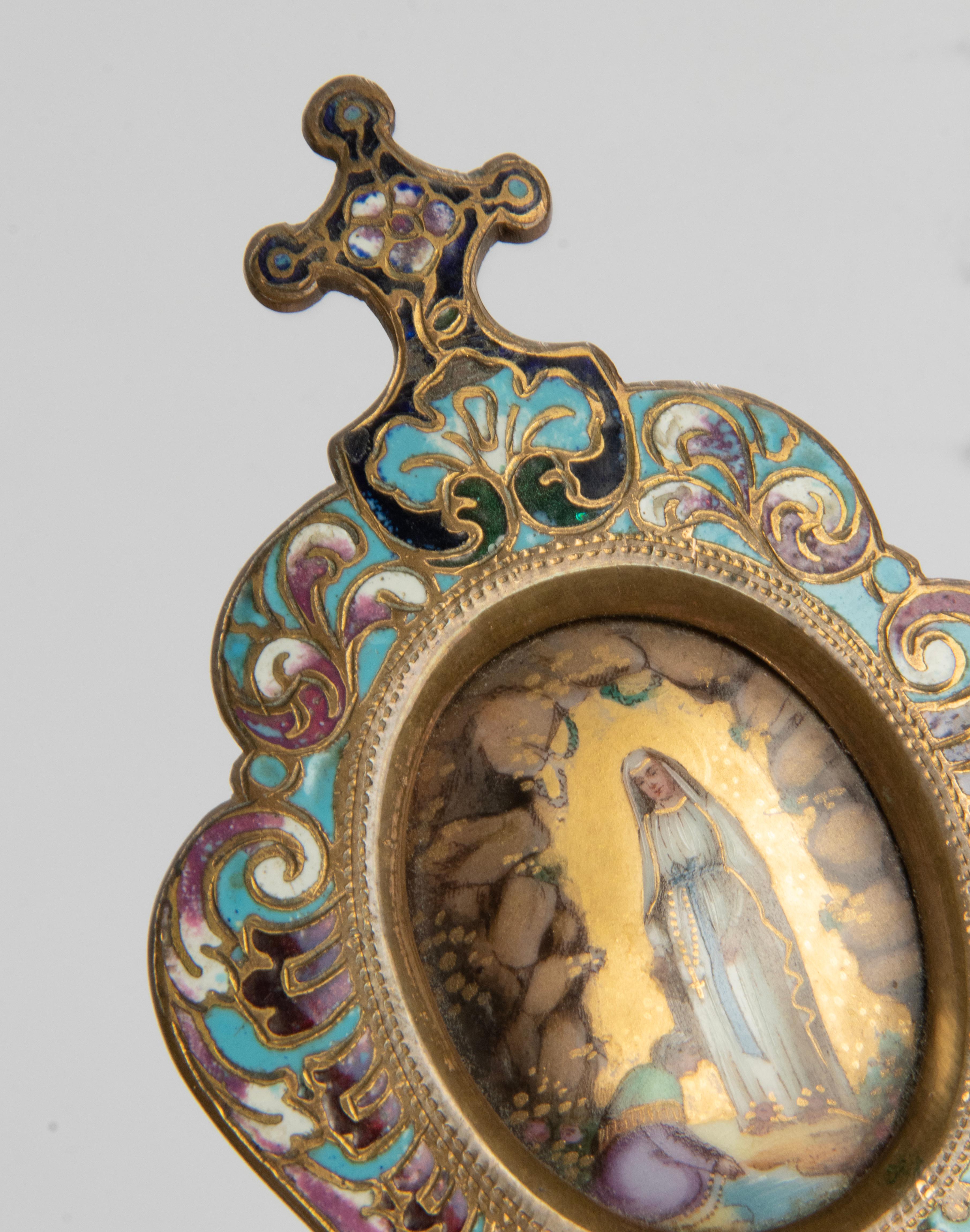 Late 19th Century Enamal Cloissoné Maria with Jesus Plaque Stand For Sale 5
