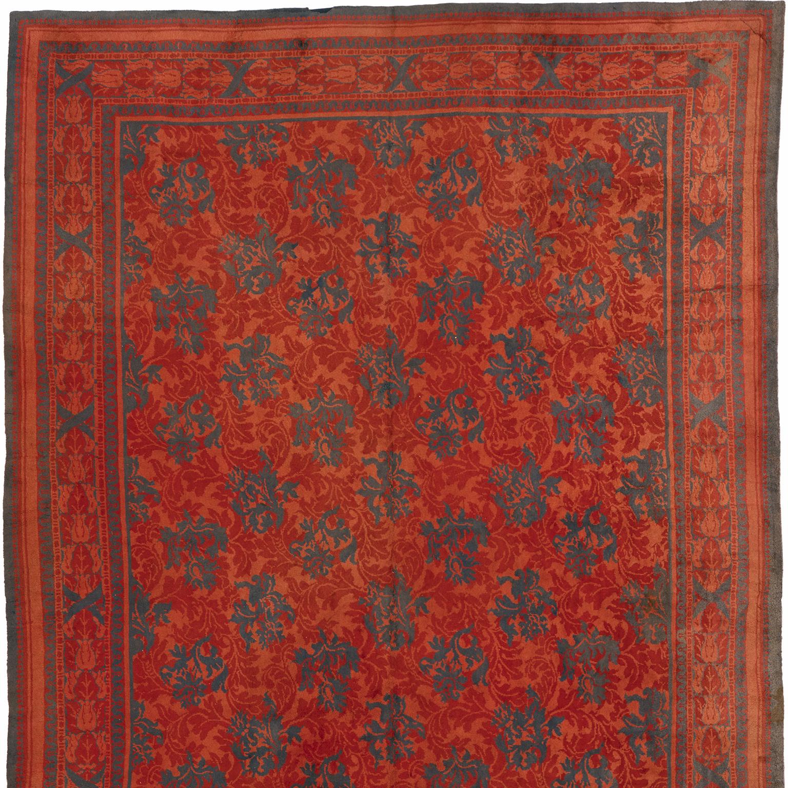 Late 19th century English Axminster rug
England, circa 1870
Handwoven
Measures: 26'7