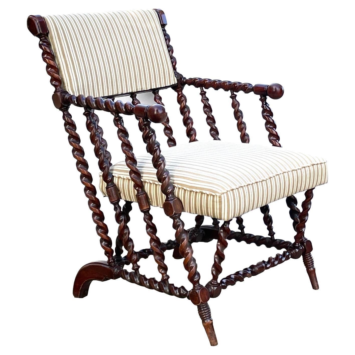 Englischer geschnitzter Barley-Twist-Sessel aus dem späten 19. Jahrhundert