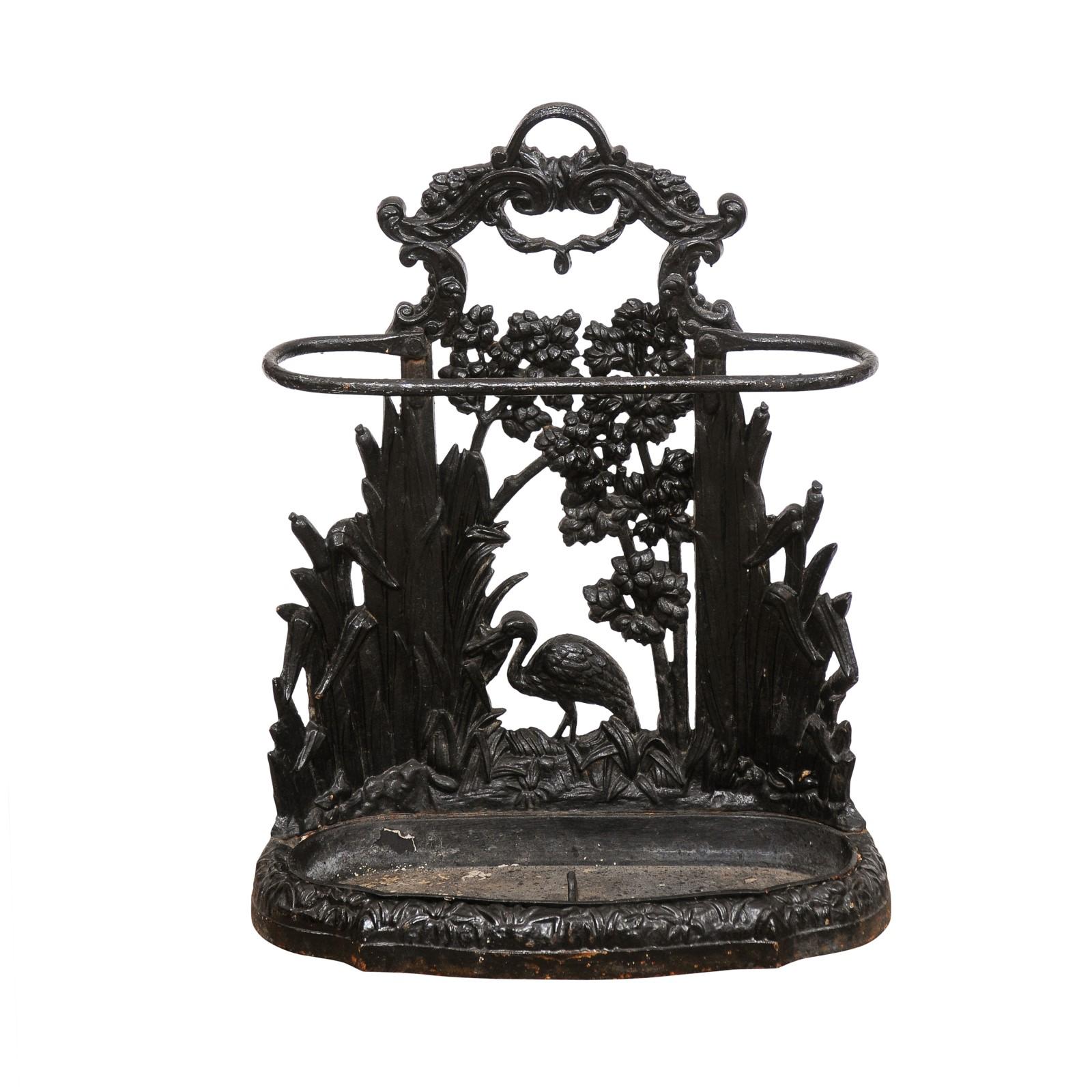Late 19th Century English Black Painted Iron Umbrella Stand with Bird In Good Condition For Sale In Atlanta, GA