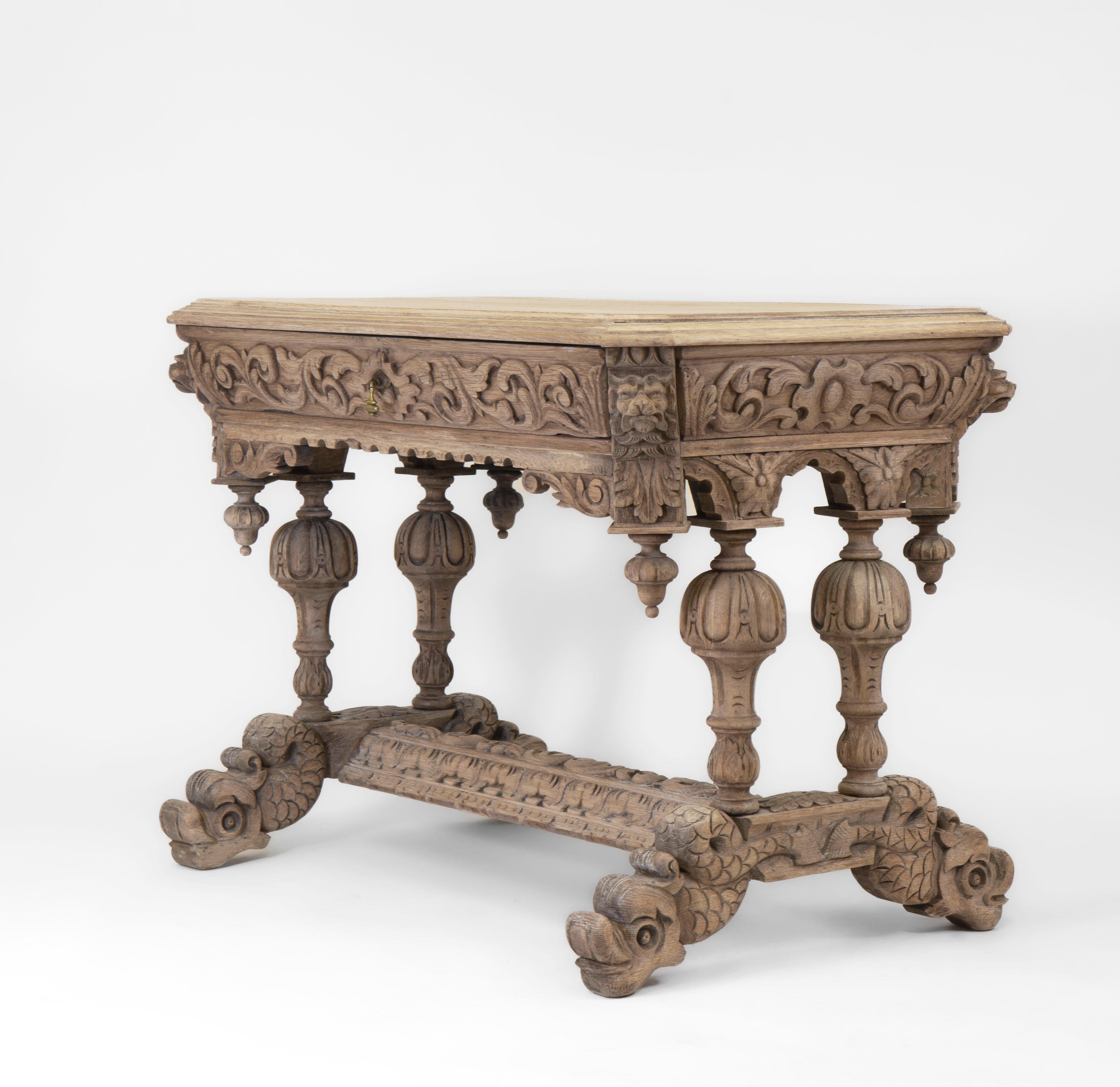 Late 19th Century English Bleached Carved Oak Hall Centre Table with Drawer For Sale 7