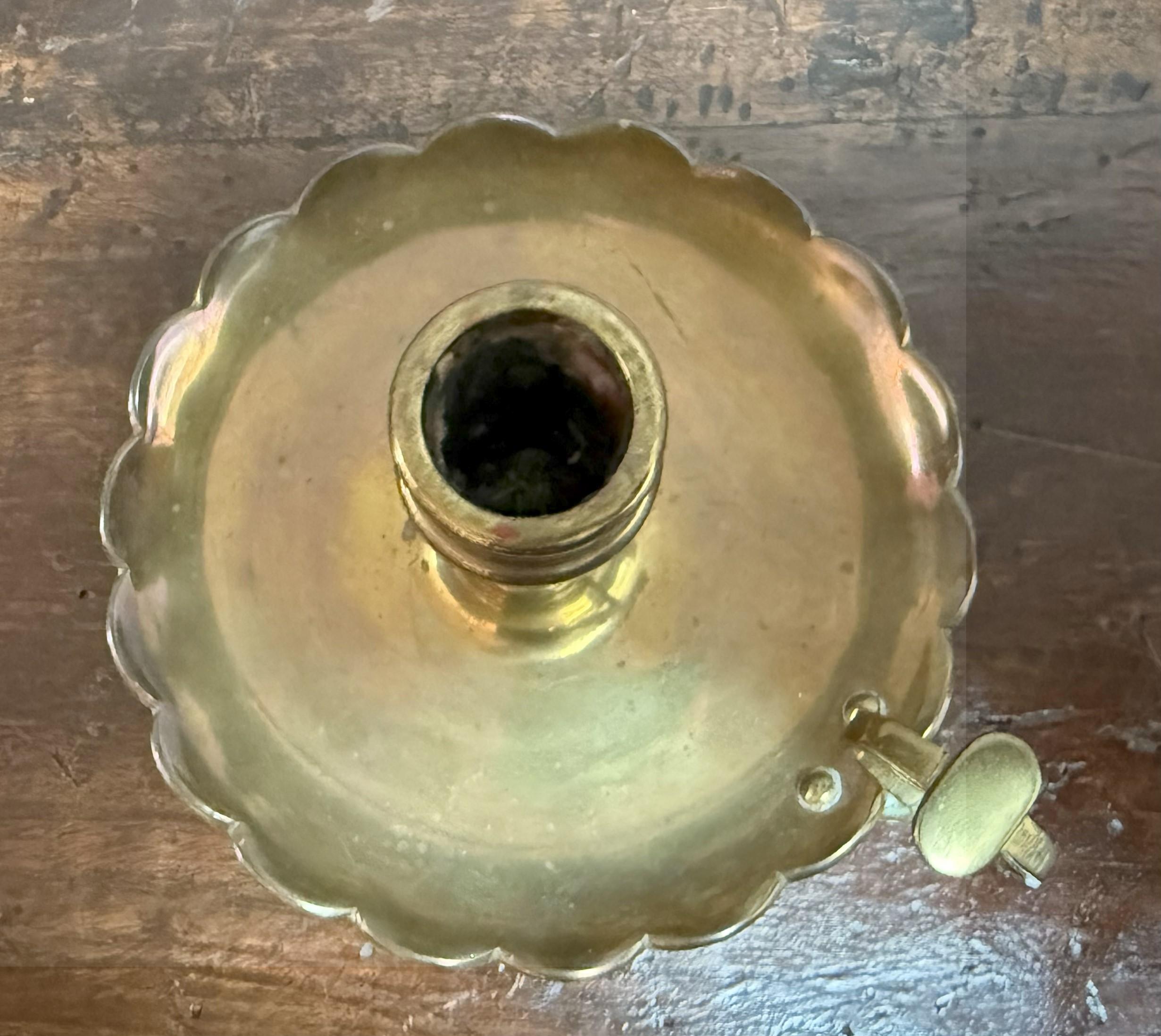 Bastone da camera in ottone inglese della fine del XIX secolo in vendita 1
