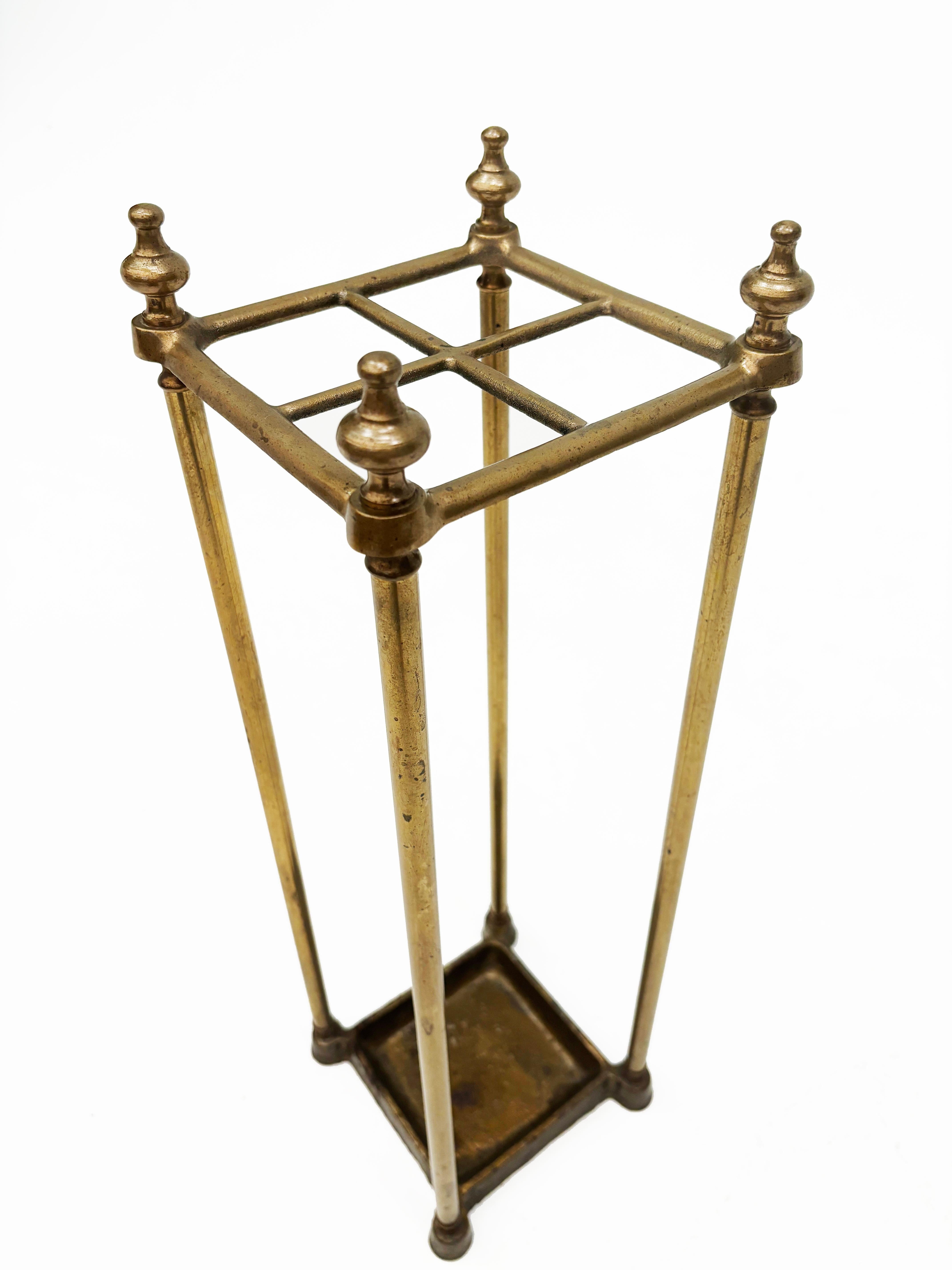 Late 19th Century English Brass Umbrella Stand 2