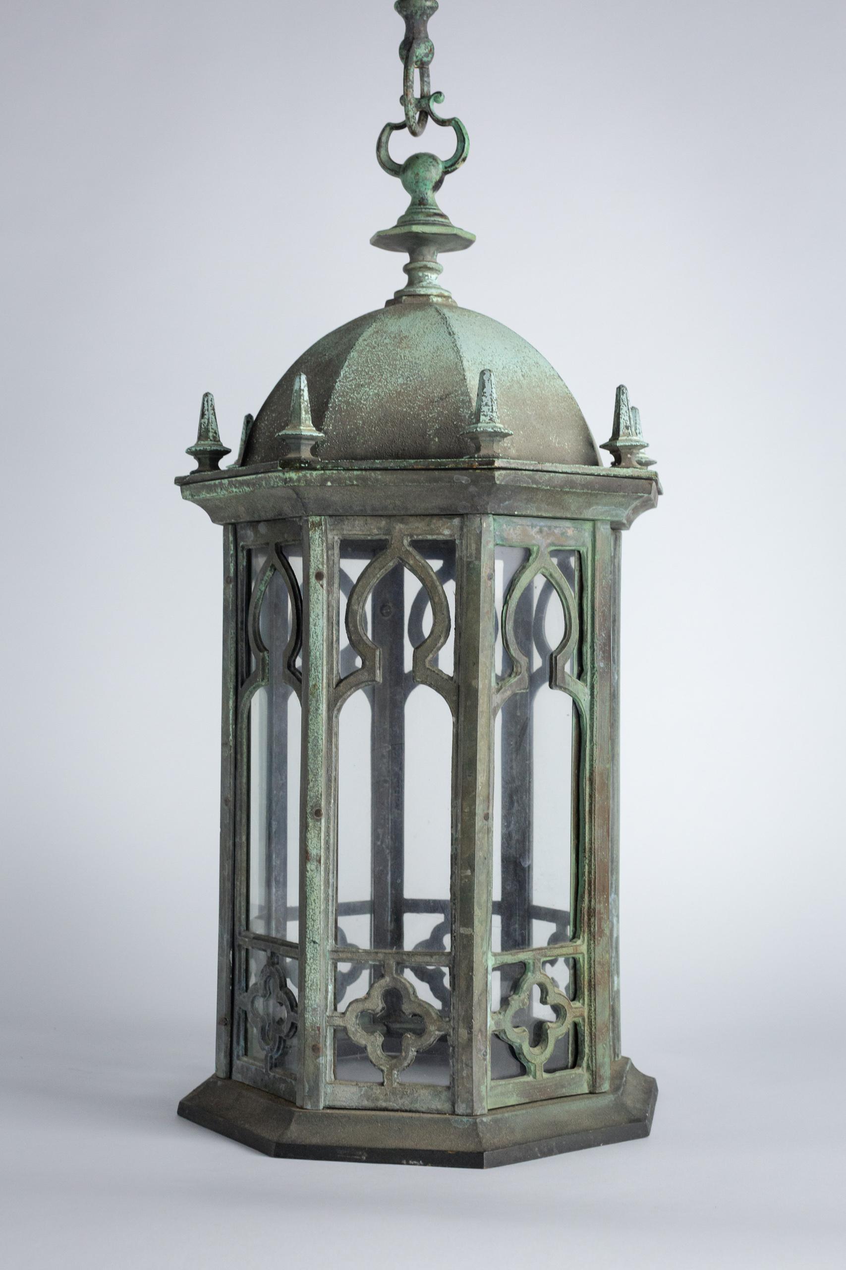 Linterna de salón inglesa de bronce verdigris de finales del siglo XIX en venta 2