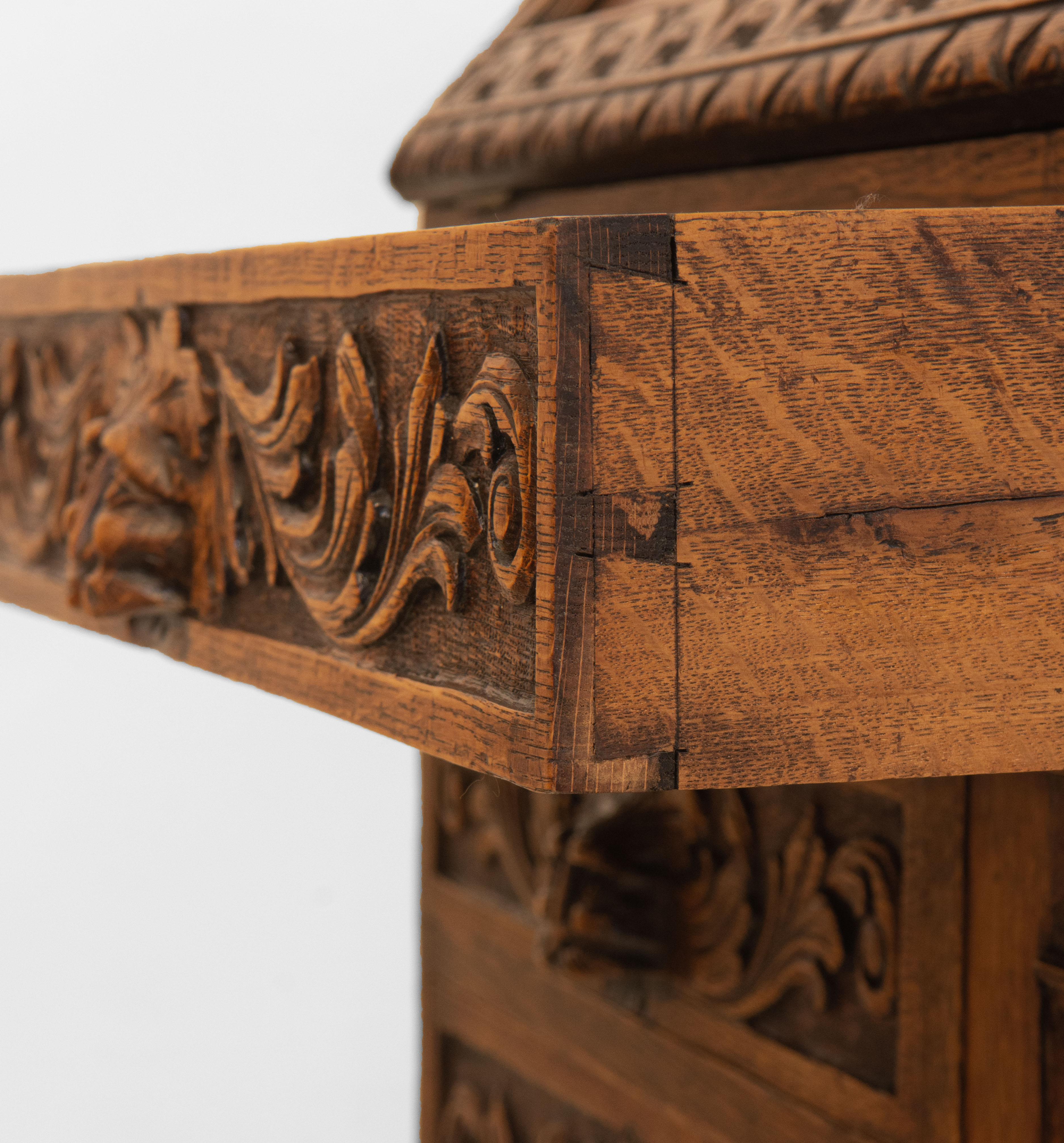 Late 19th Century English Carved Oak Green Man Bureau Desk For Sale 9