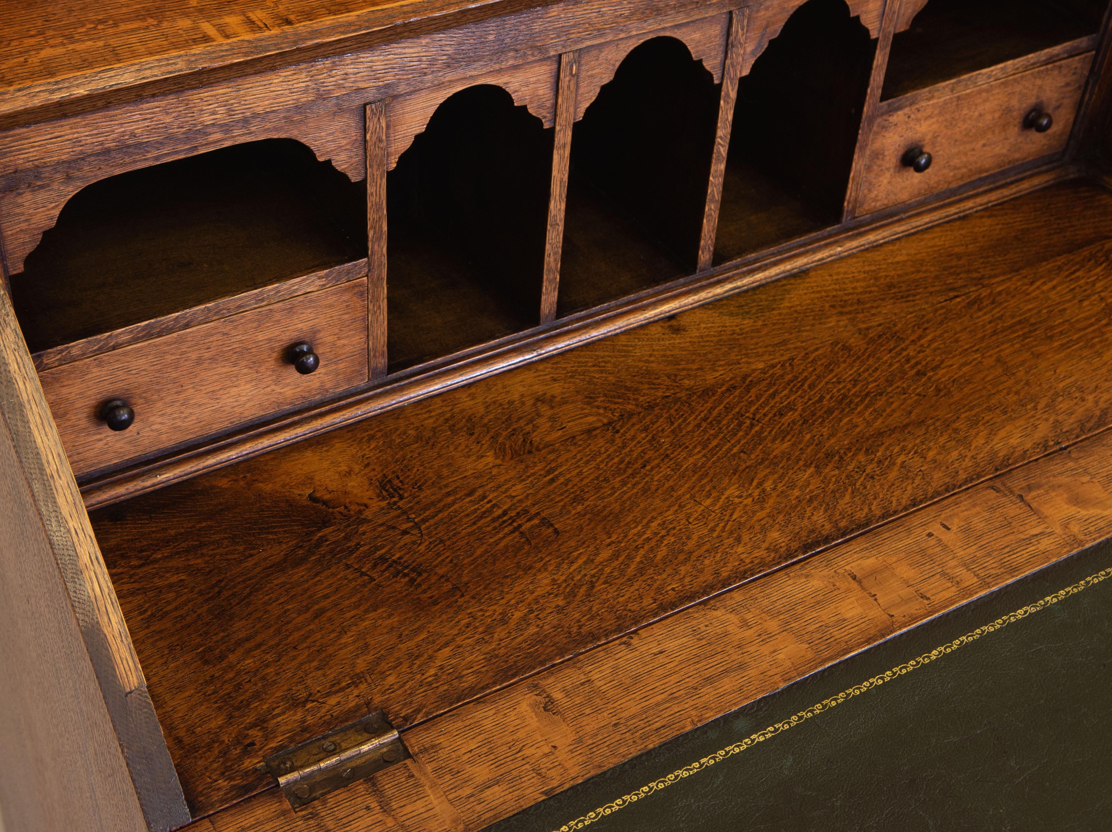 Late 19th Century English Carved Oak Green Man Bureau Desk For Sale 12