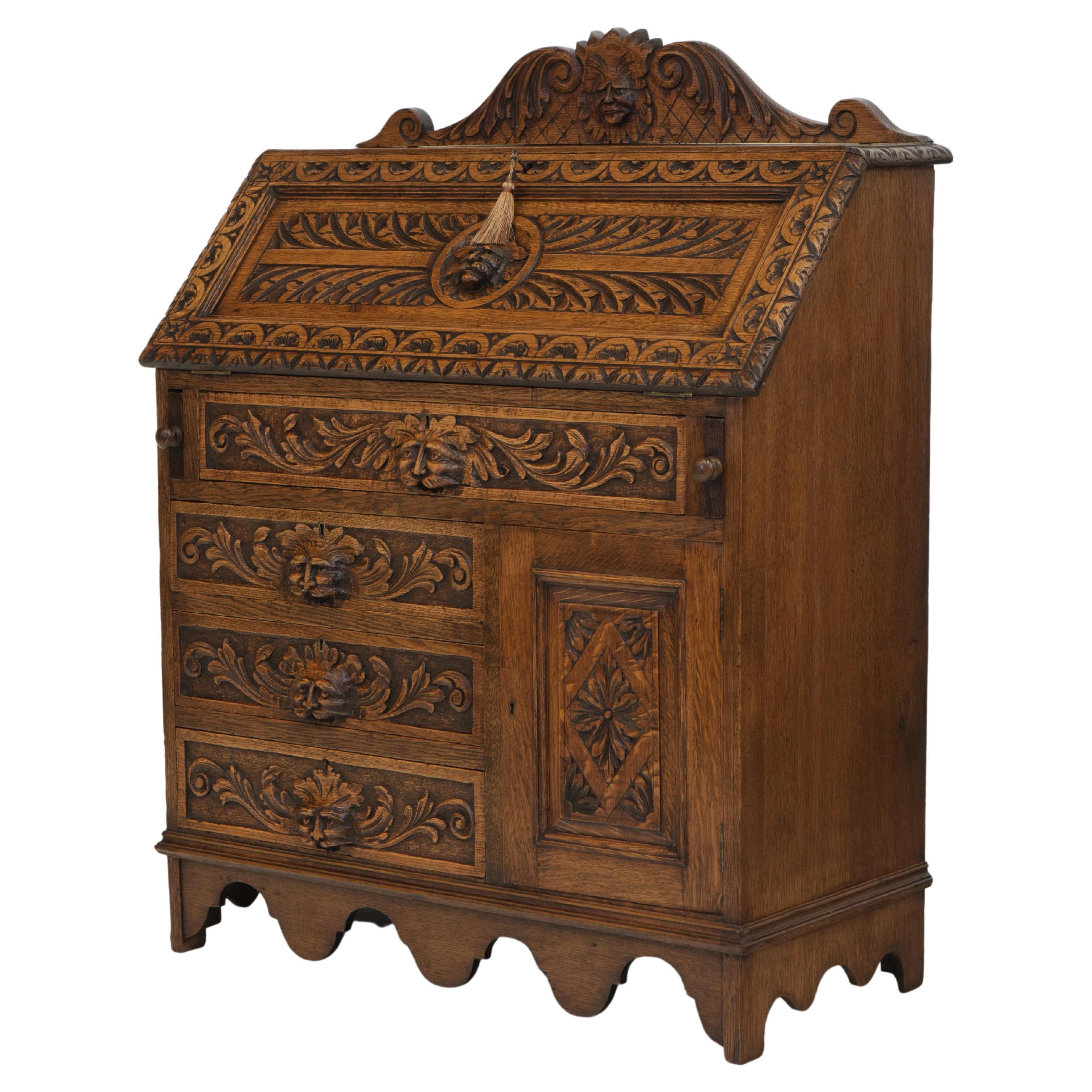 Late 19th Century English Carved Oak Green Man Bureau Desk For Sale