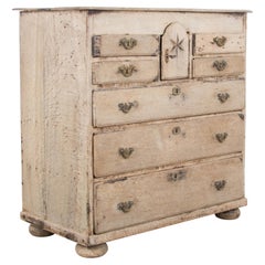 Late 19th Century English Chest of Drawers