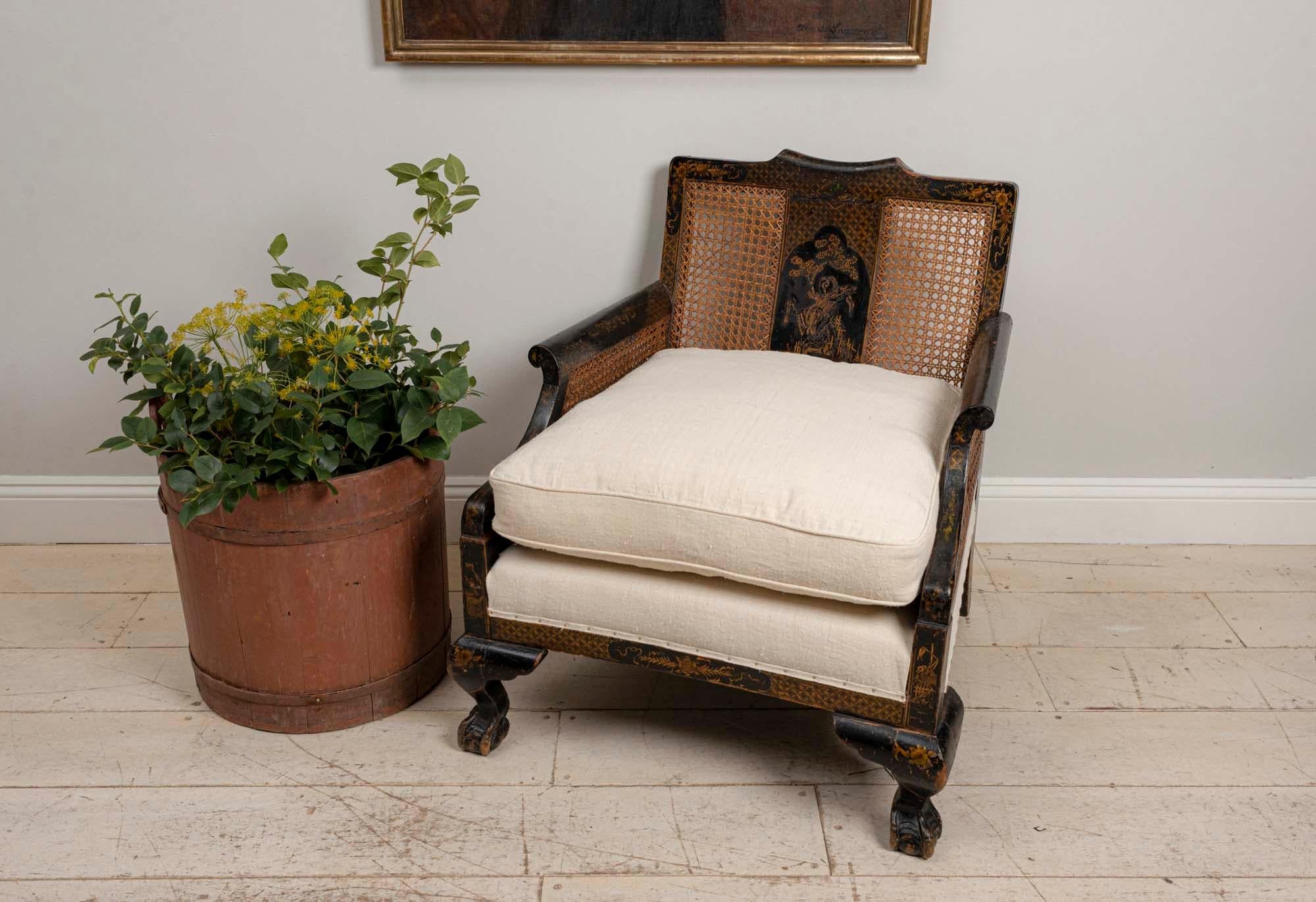 Late 19th Century English Chinoiserie Chair with Caned Sides and Back 1
