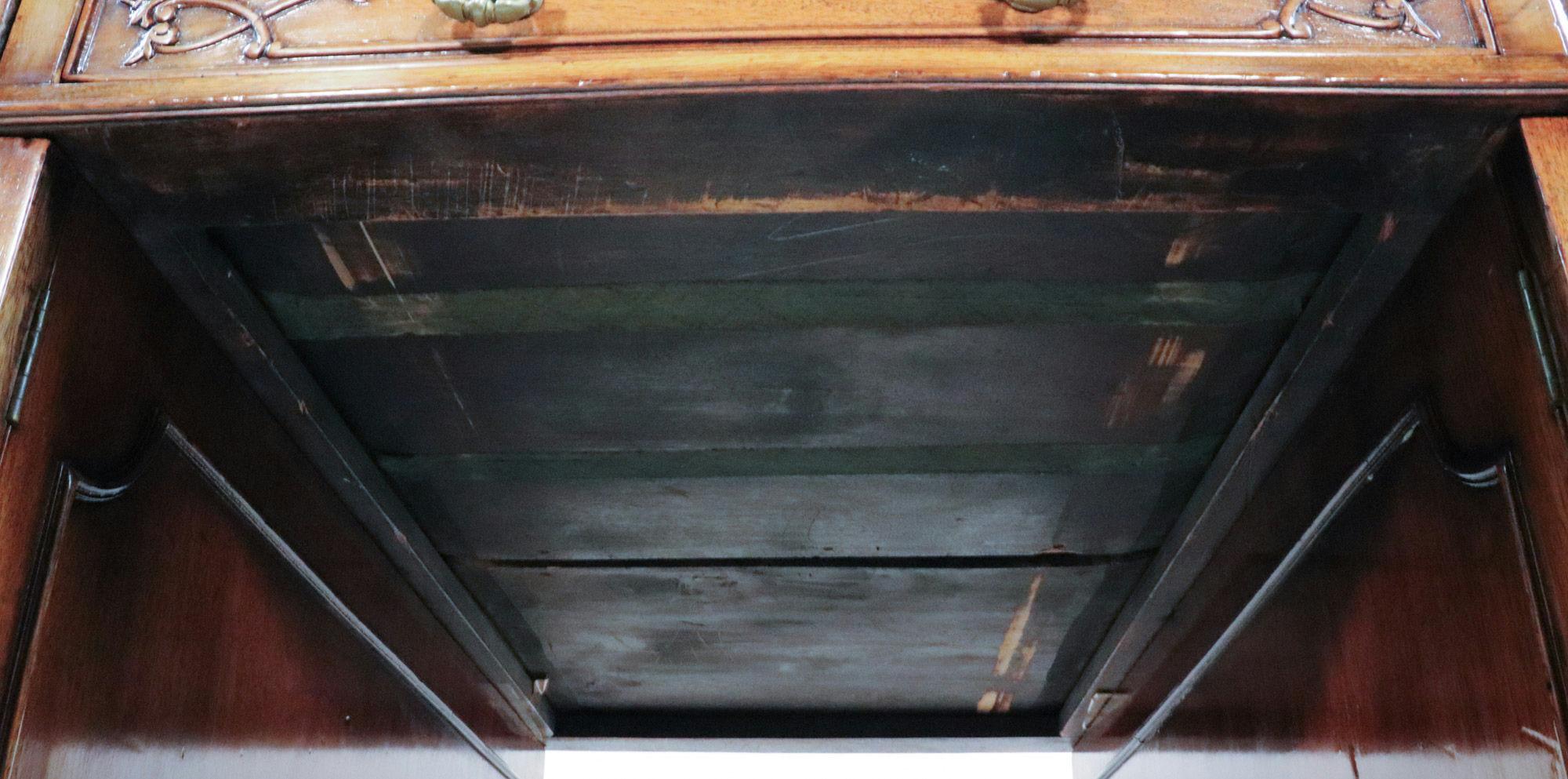 Late 19th Century English Chippendale Style Mahogany Partners Desk For Sale 5