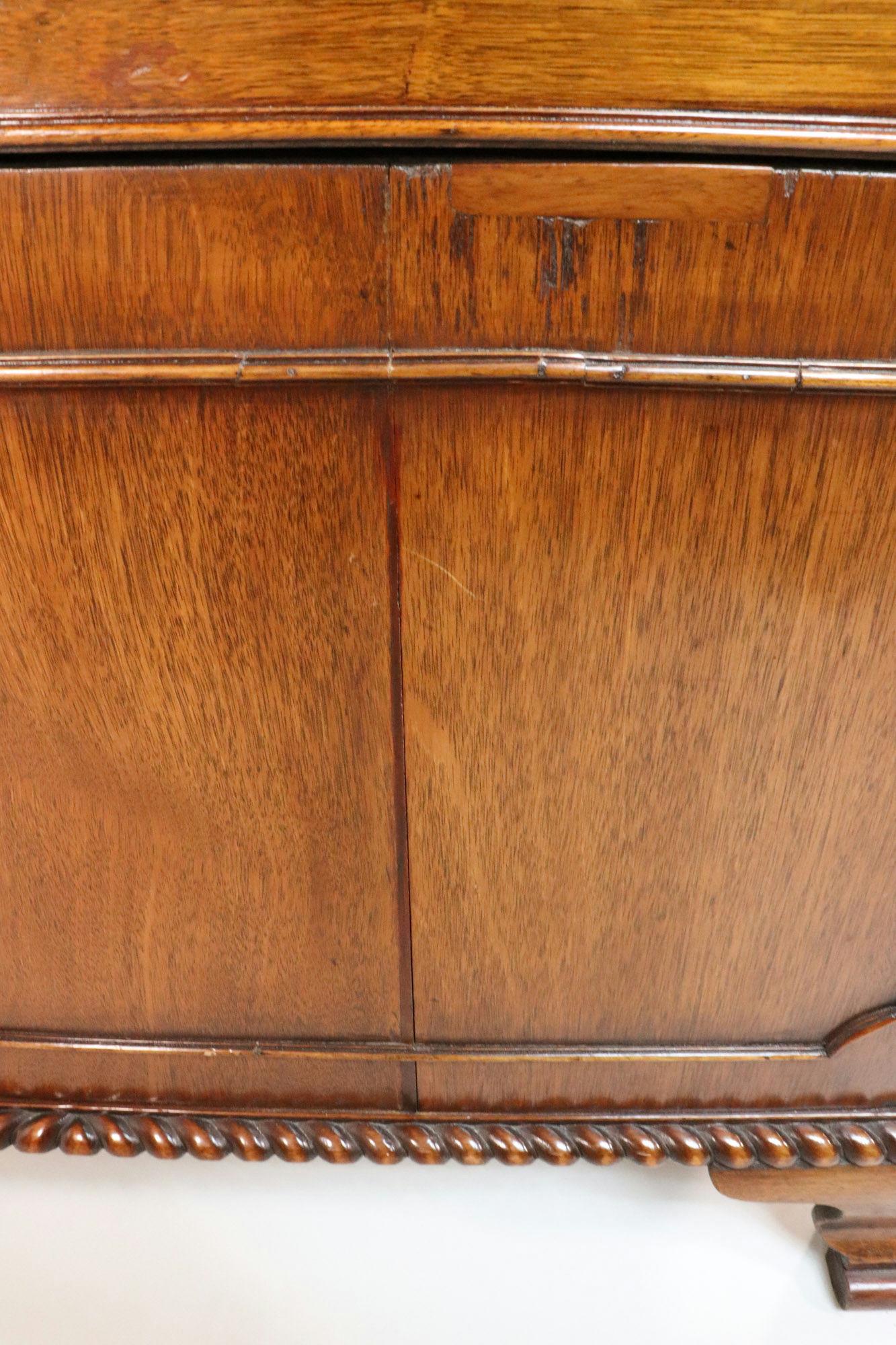 Late 19th Century English Chippendale Style Mahogany Partners Desk For Sale 11