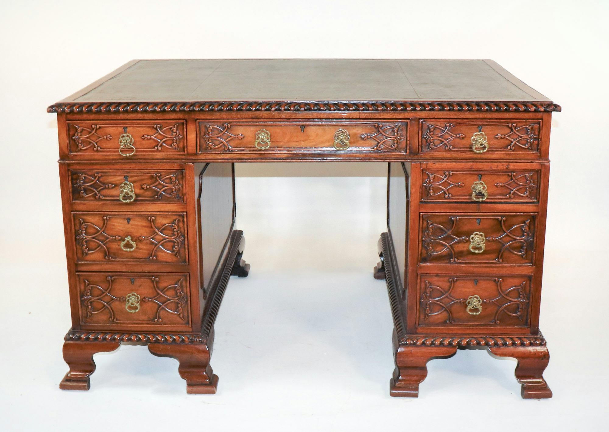 Late 19th Century English Chippendale Style Mahogany Partners Desk For Sale 13