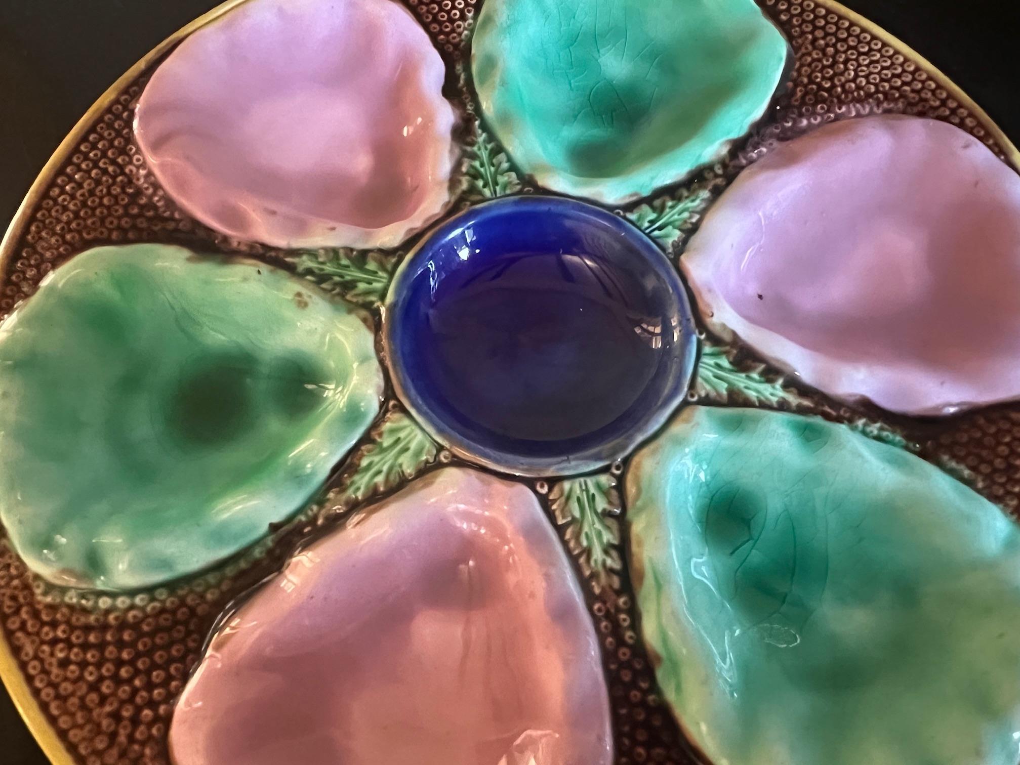 Late 19th Century English Colorful Majolica Oyster Plate For Sale 2