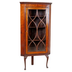 Late 19th Century English Corner Display Cabinet in Brown