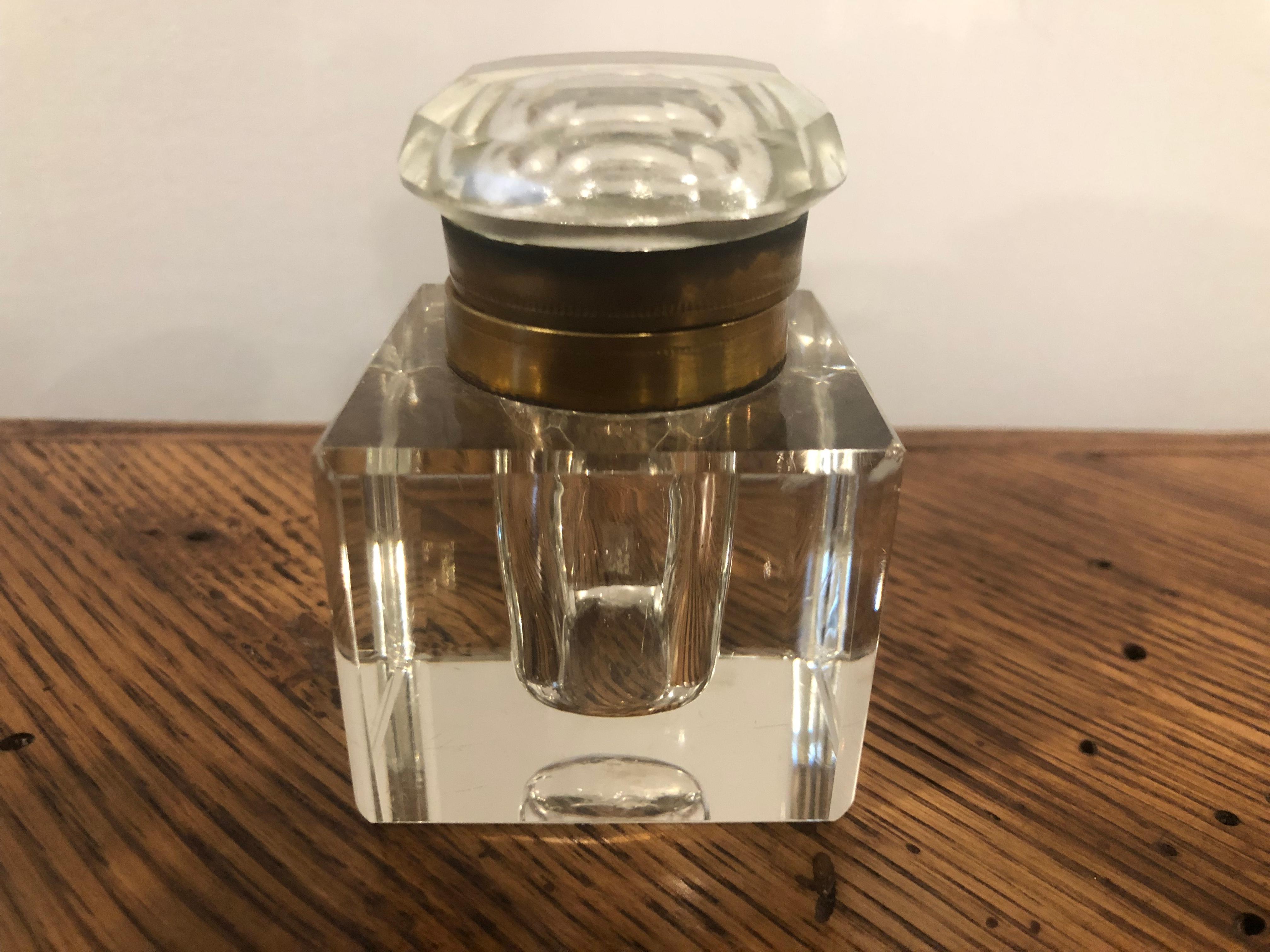 Late 19th Century English Crystal Inkwell with Brass Collar For Sale 5