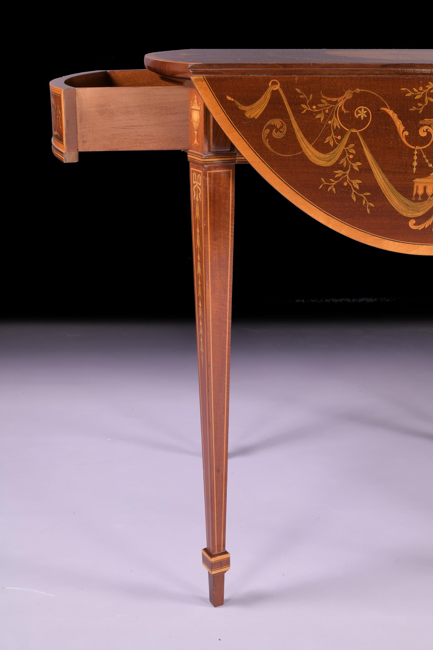 Late 19th Century English Edwardian Satinwood Pembroke Table By Edwards & Robert For Sale 5