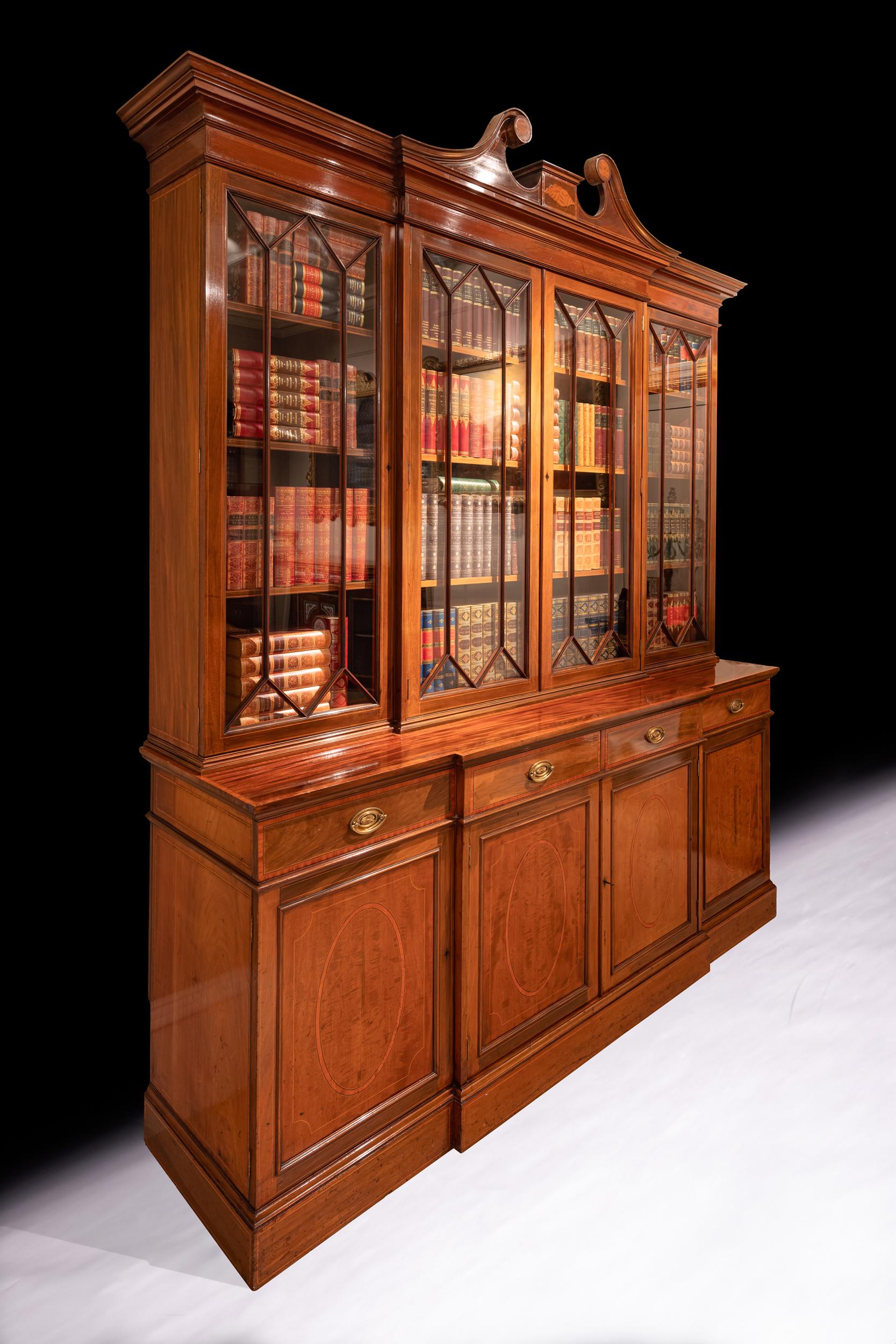 Edoardiano Libreria inglese a quattro ante di fine Ottocento di Maple & Co., Londra in vendita