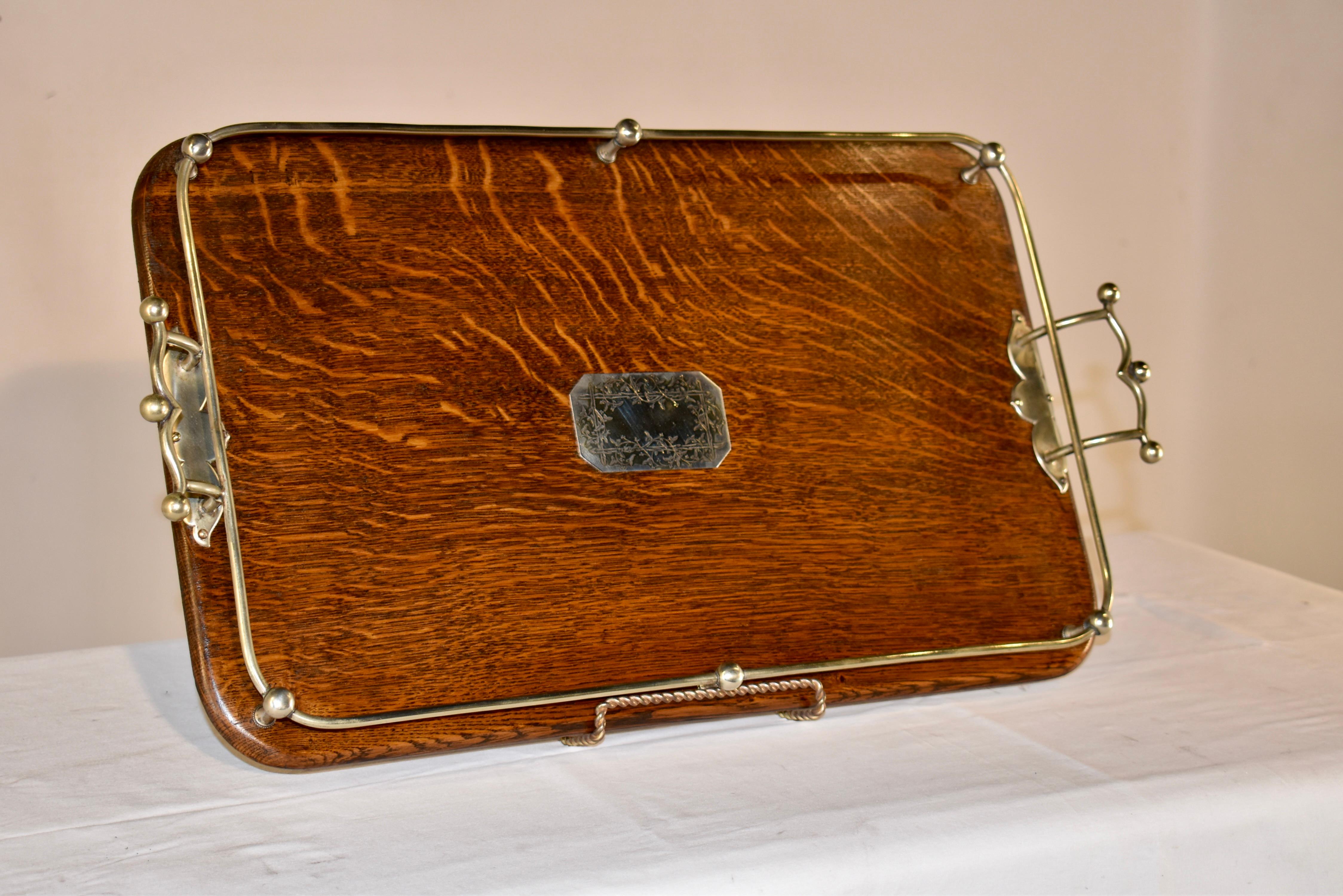 Late 19th Century English Gallery Tray In Good Condition For Sale In High Point, NC