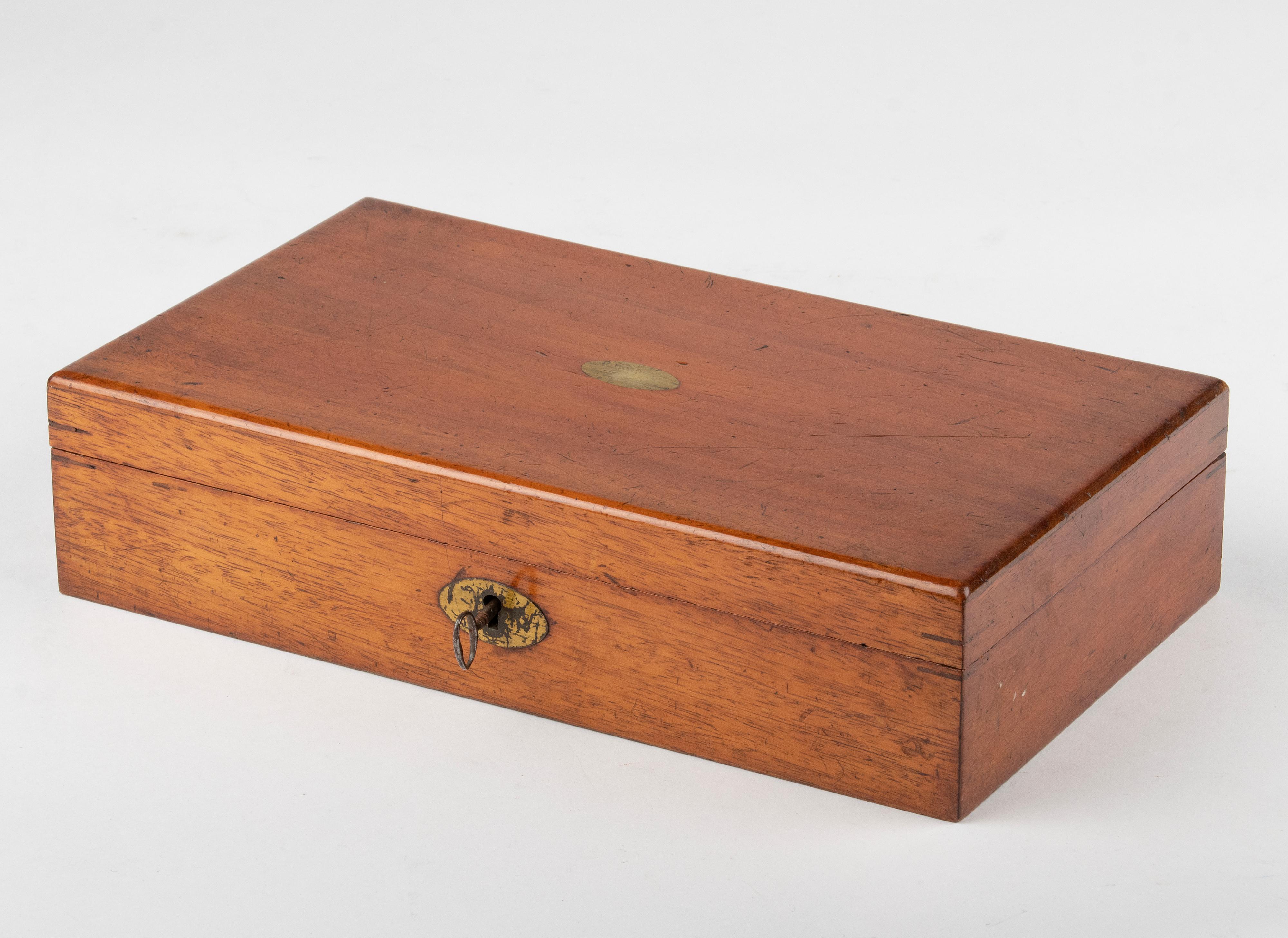 Belle Époque Late 19th Century English Game Box For Sale