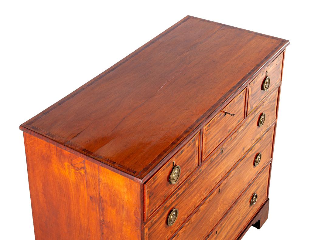 Late 19th Century English Georgian Style Mahogany Chest of Drawers in vendita 4