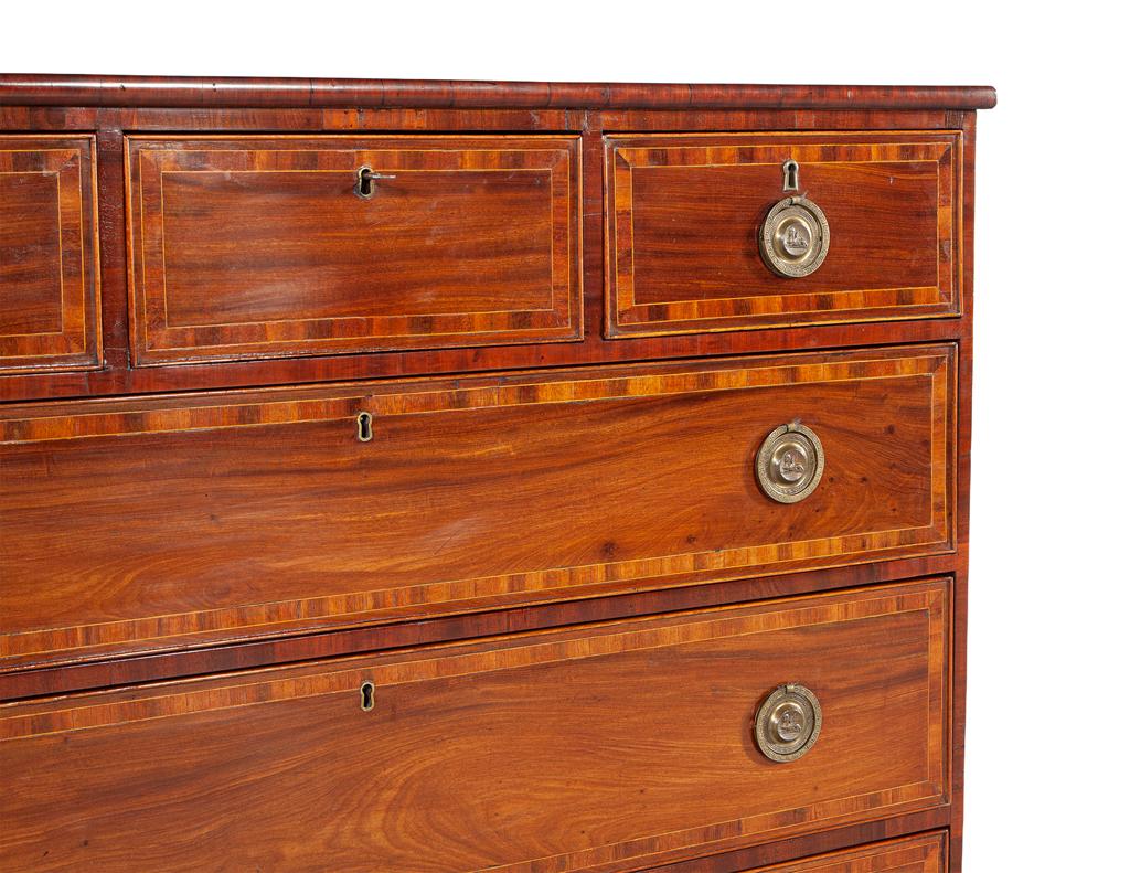 Ottone Late 19th Century English Georgian Style Mahogany Chest of Drawers in vendita