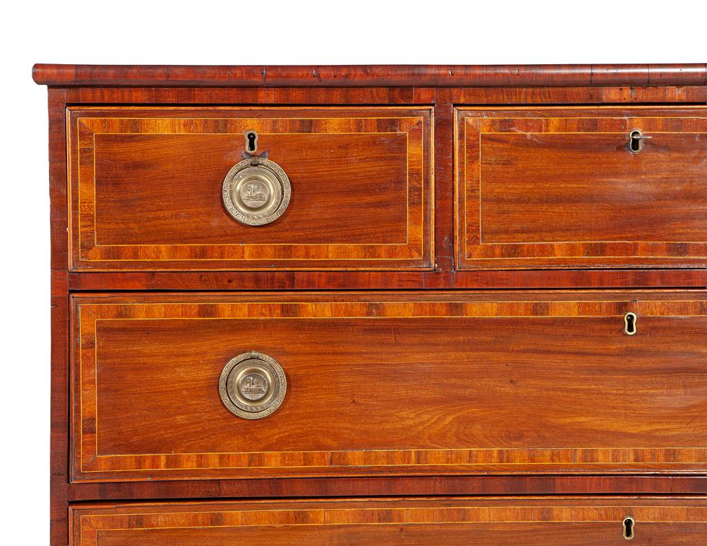 Late 19th Century English Georgian Style Mahogany Chest of Drawers in vendita 1