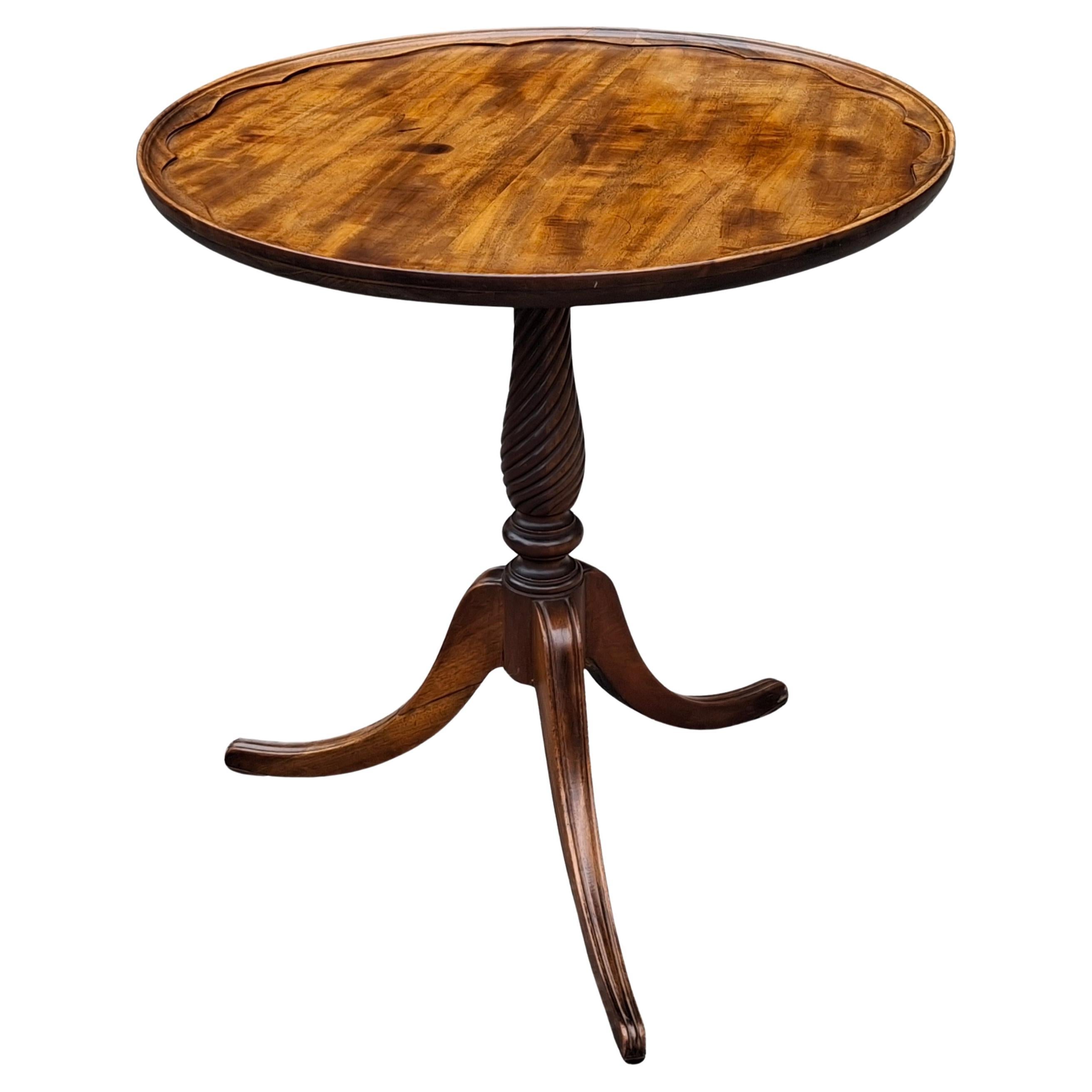 Late 19th Century English Georgian Style Mahogany Pue Crust Tea Table