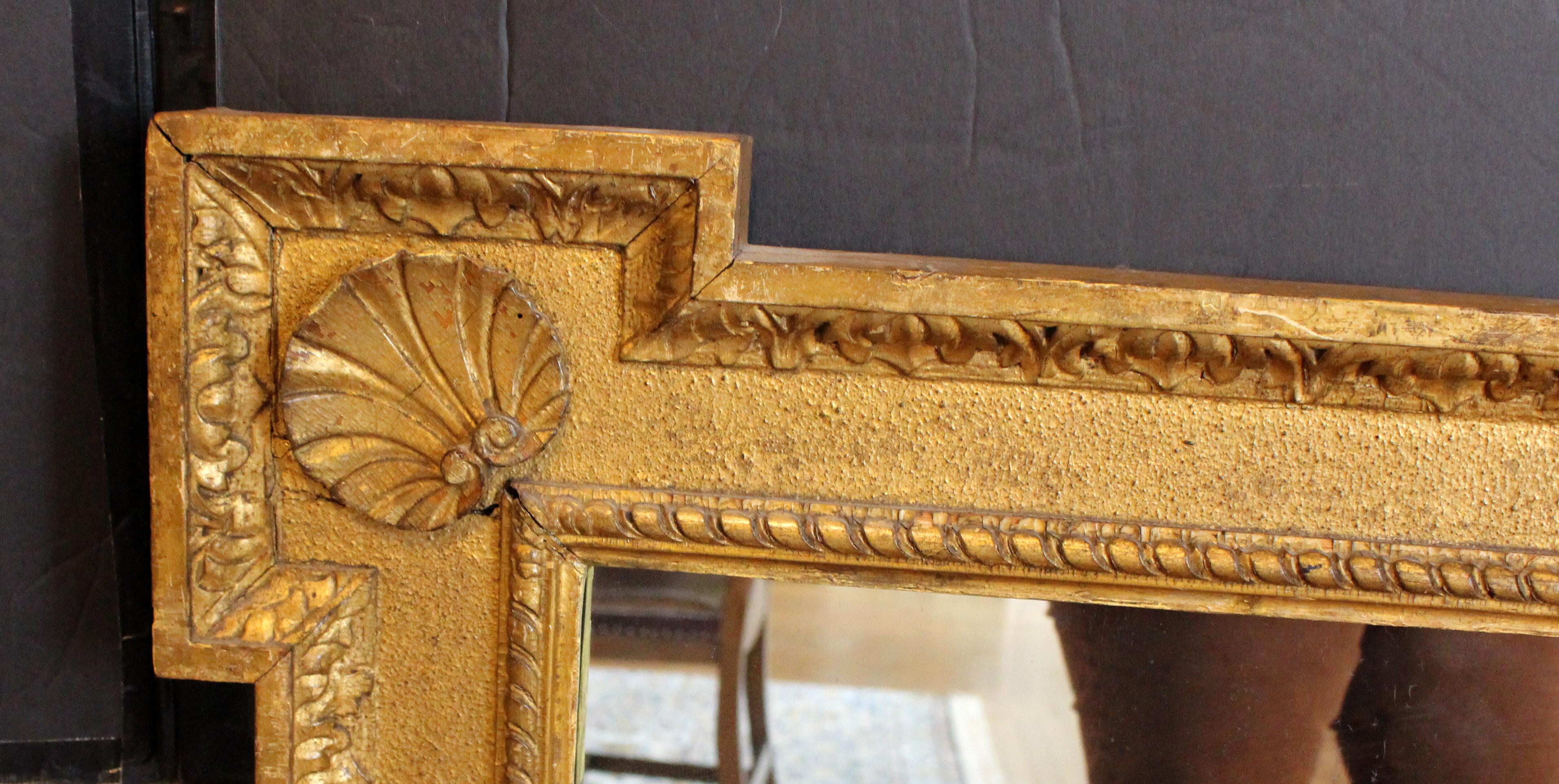 Late 19th Century English Gilt Mirror In Good Condition For Sale In Chapel Hill, NC