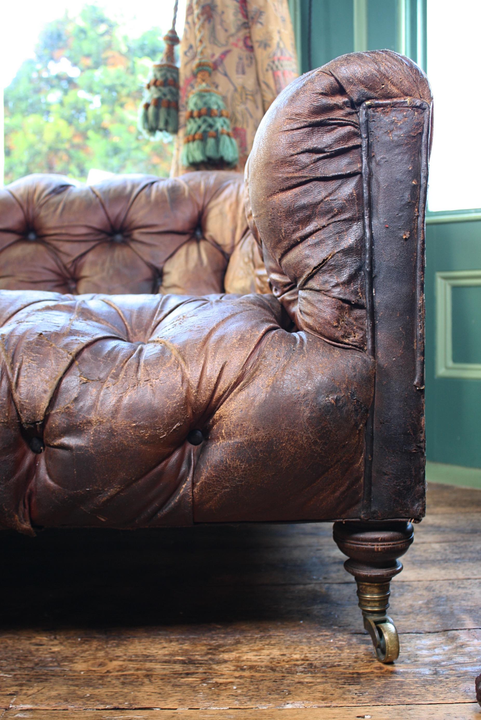 Late 19th Century English Howard and Sons Brown Leather Chesterfield Sofa, 1880  5