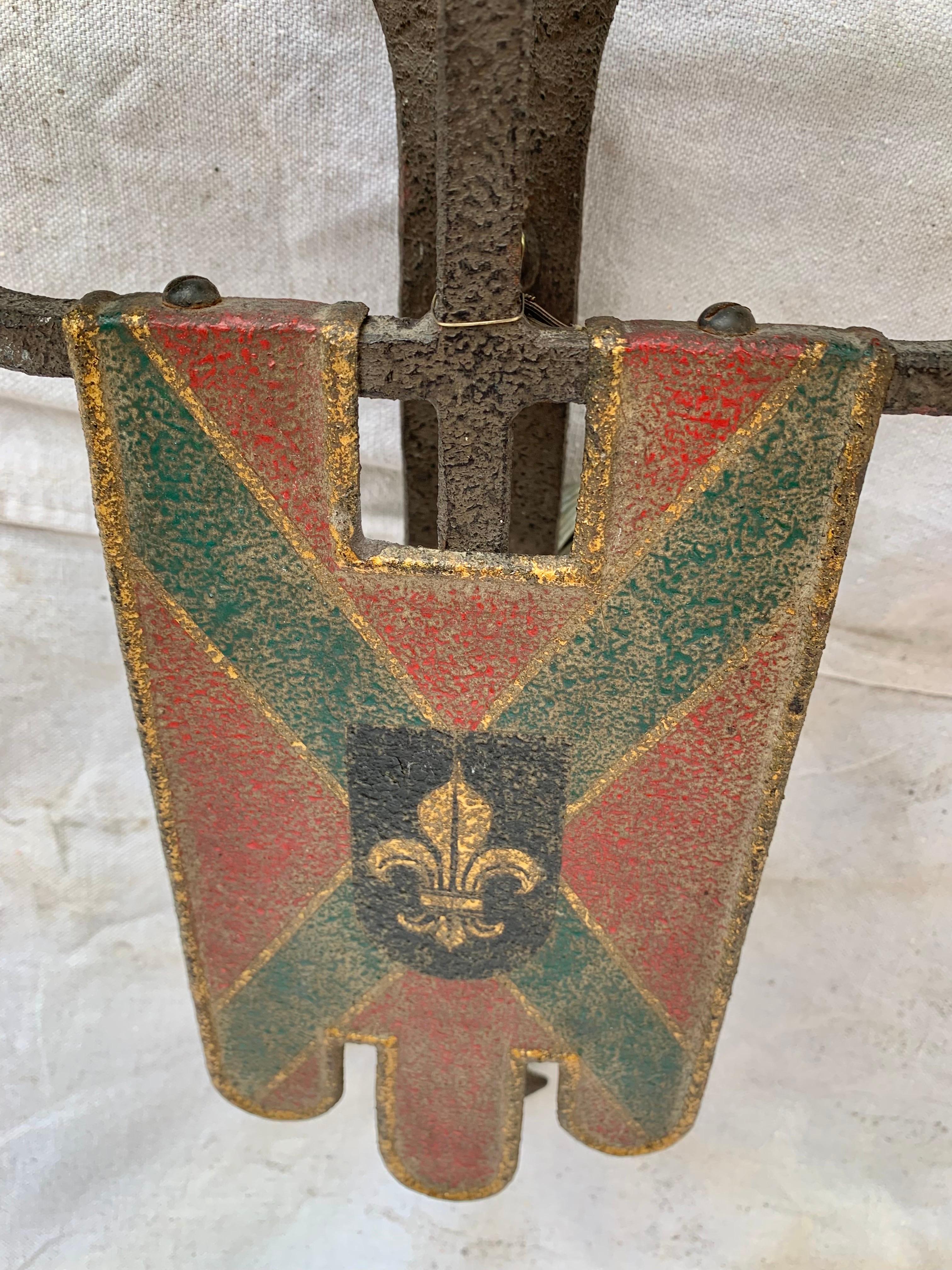 Ferro Coppia di appliques in ferro della fine del XIX secolo in vendita