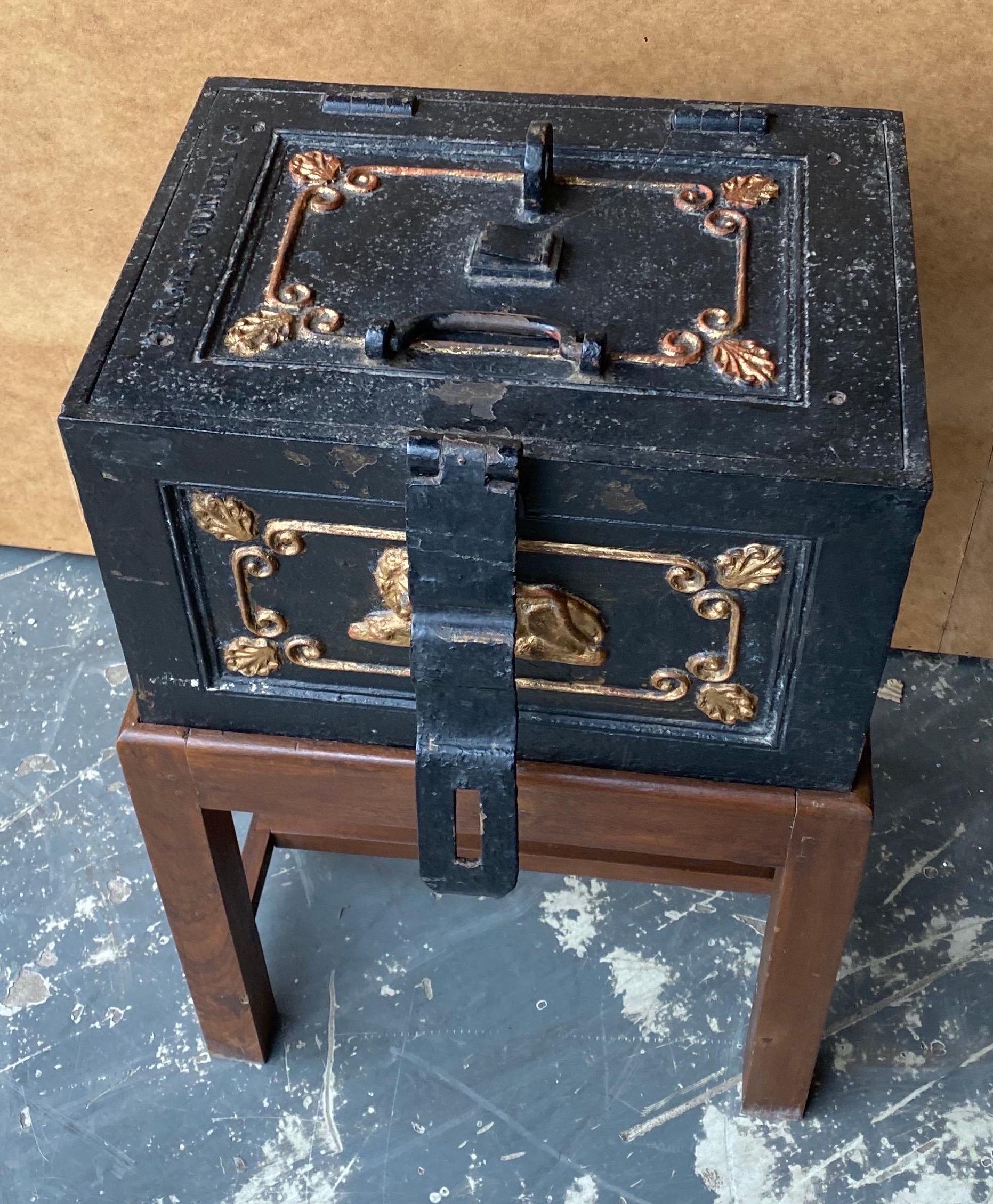 Late 19th Century English Iron Strongbox on Stand as a Table with Key For Sale 5
