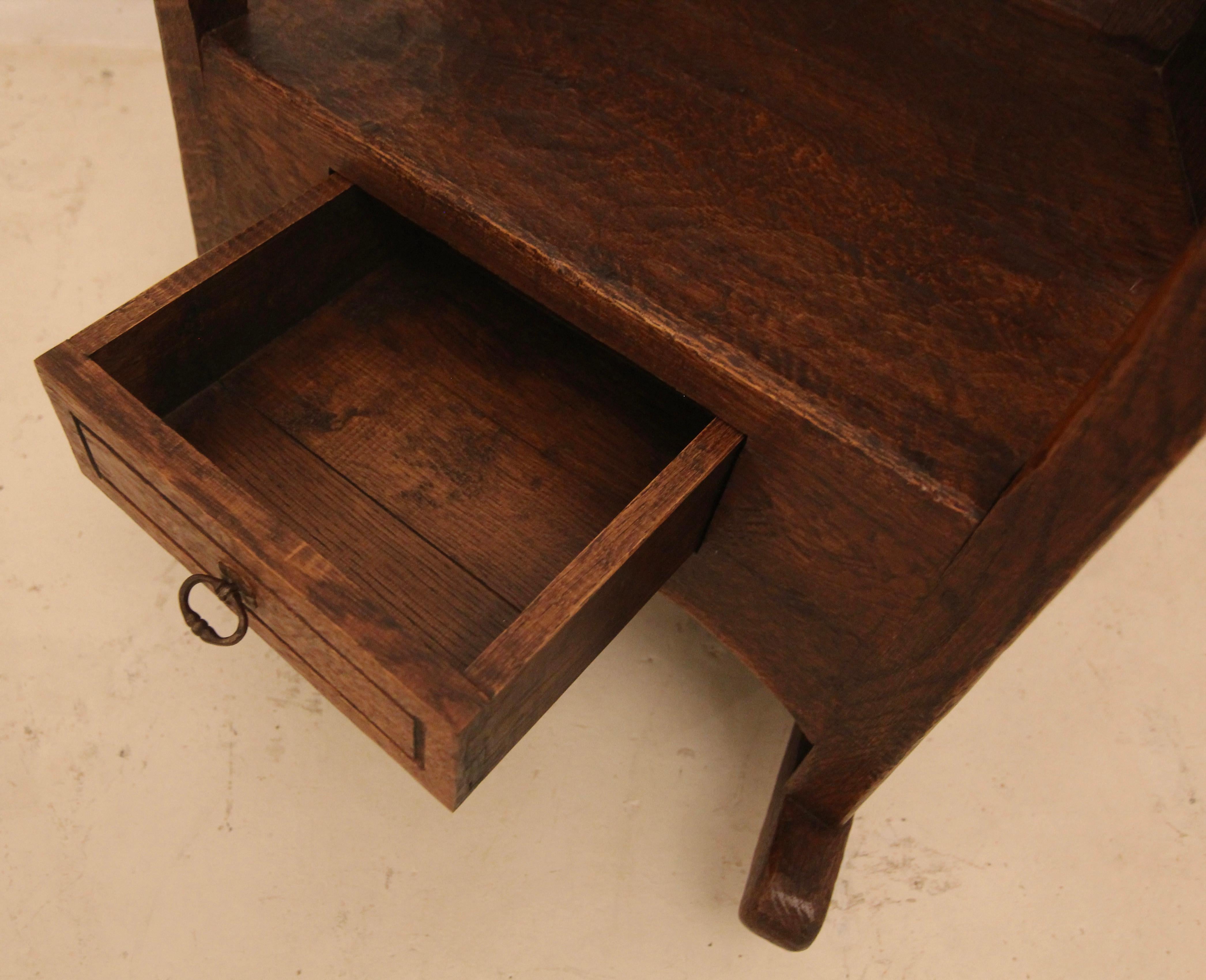 Late 19th Century English Lambing Chair For Sale 14