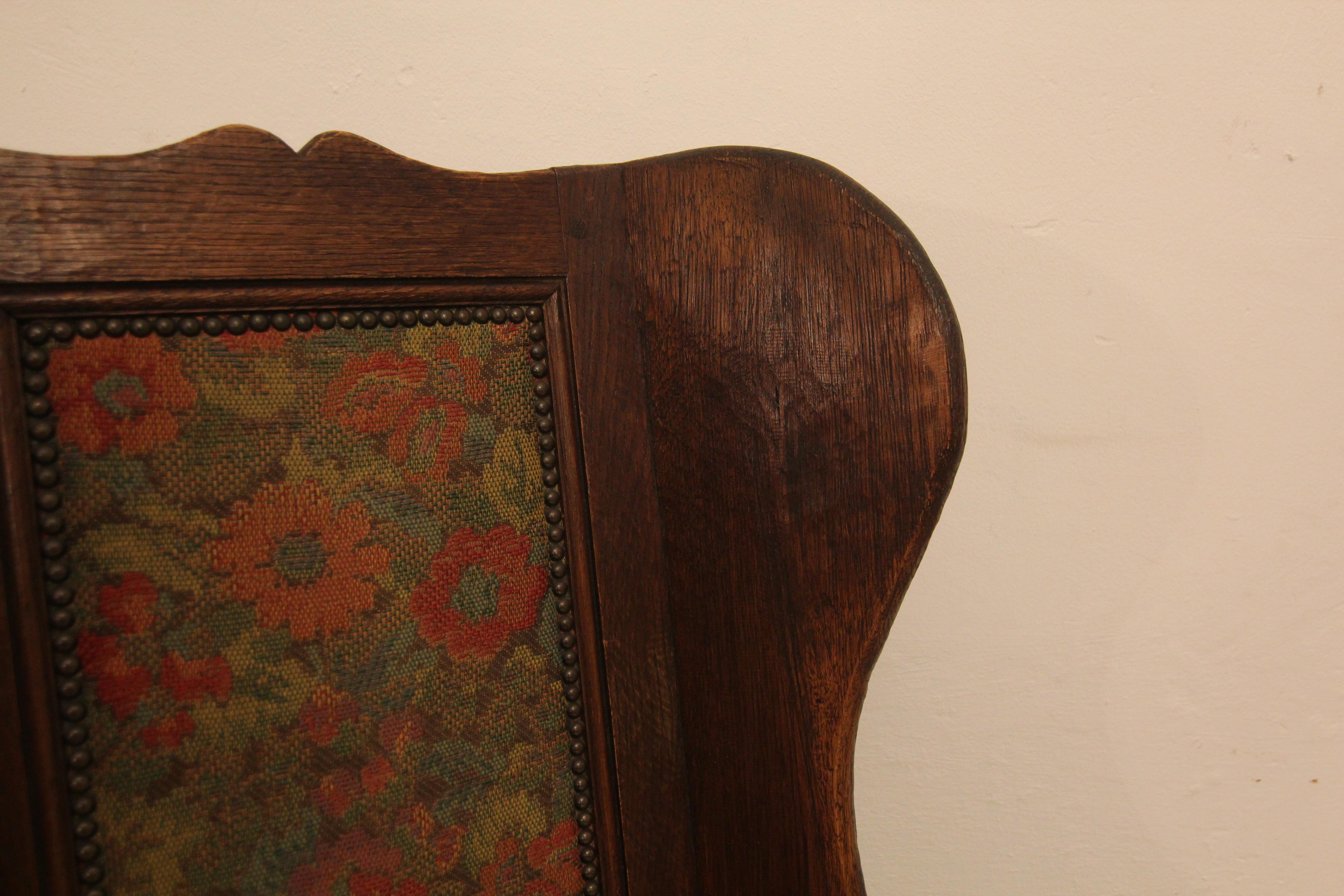Late 19th Century English Lambing Chair For Sale 3