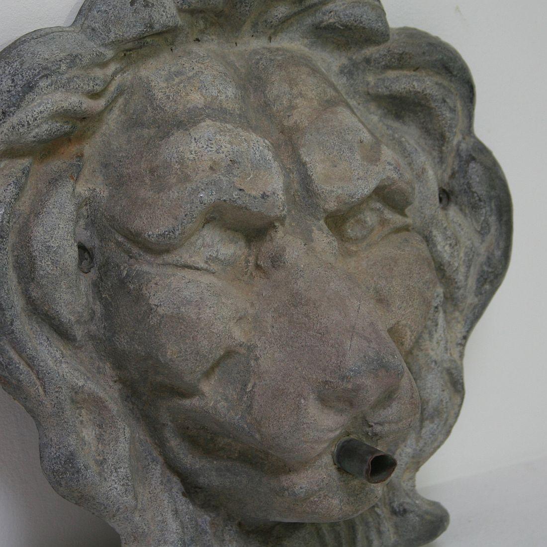 Late 19th Century English Lead Lion Fountain Head 3