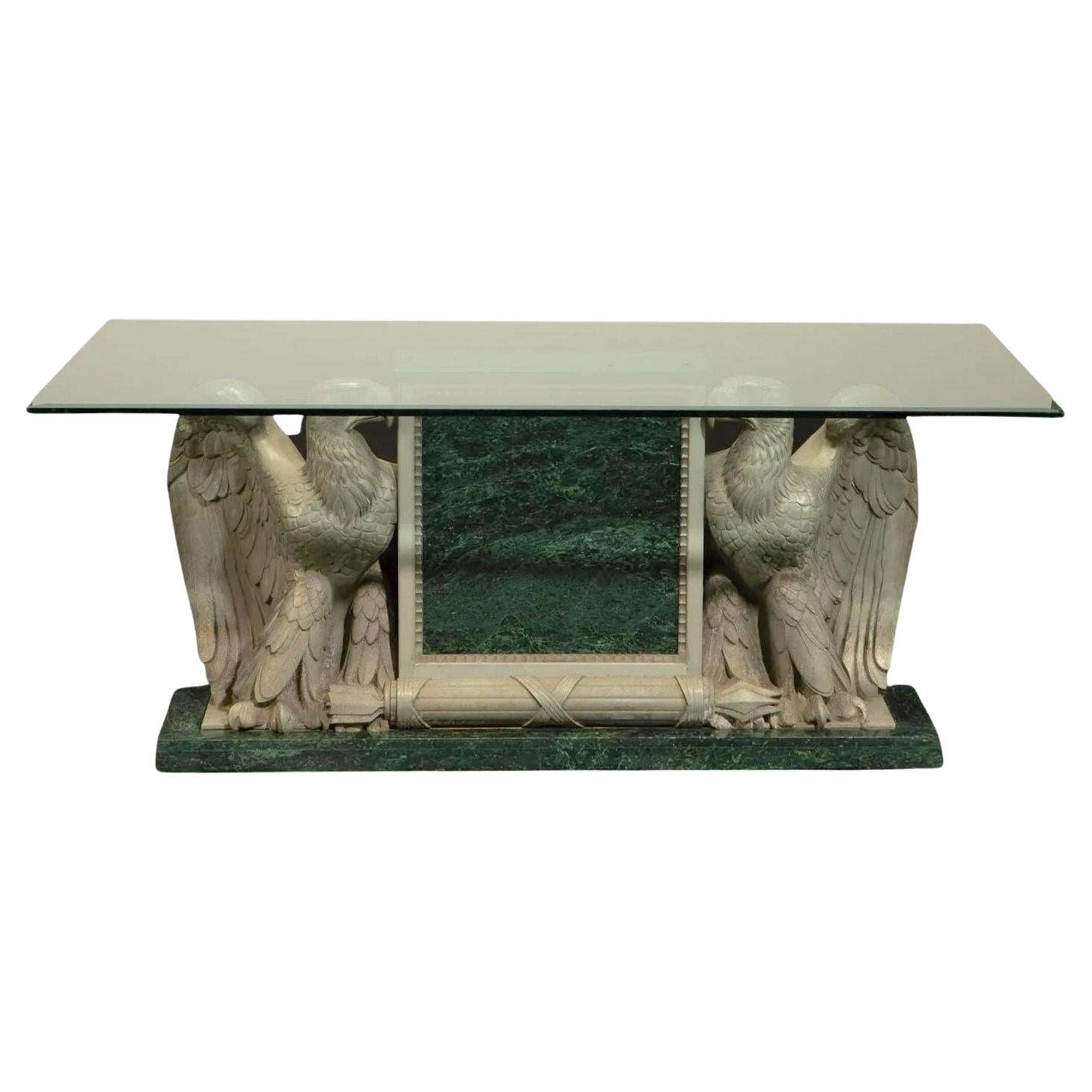 Table anglaise à double aigle en métal et marbre de la fin du XIXe siècle