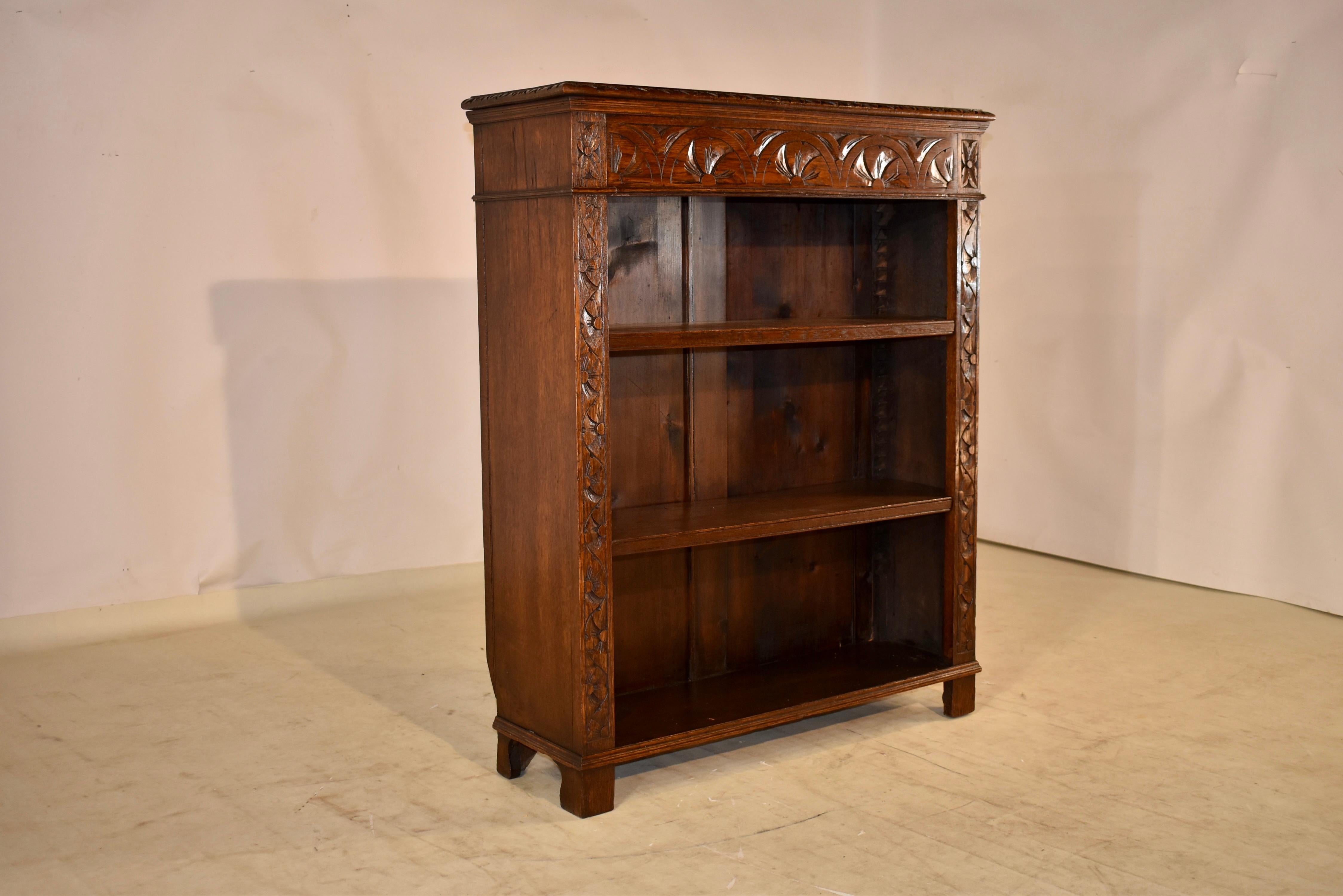 Victorian Late 19th Century English Oak Bookcase For Sale