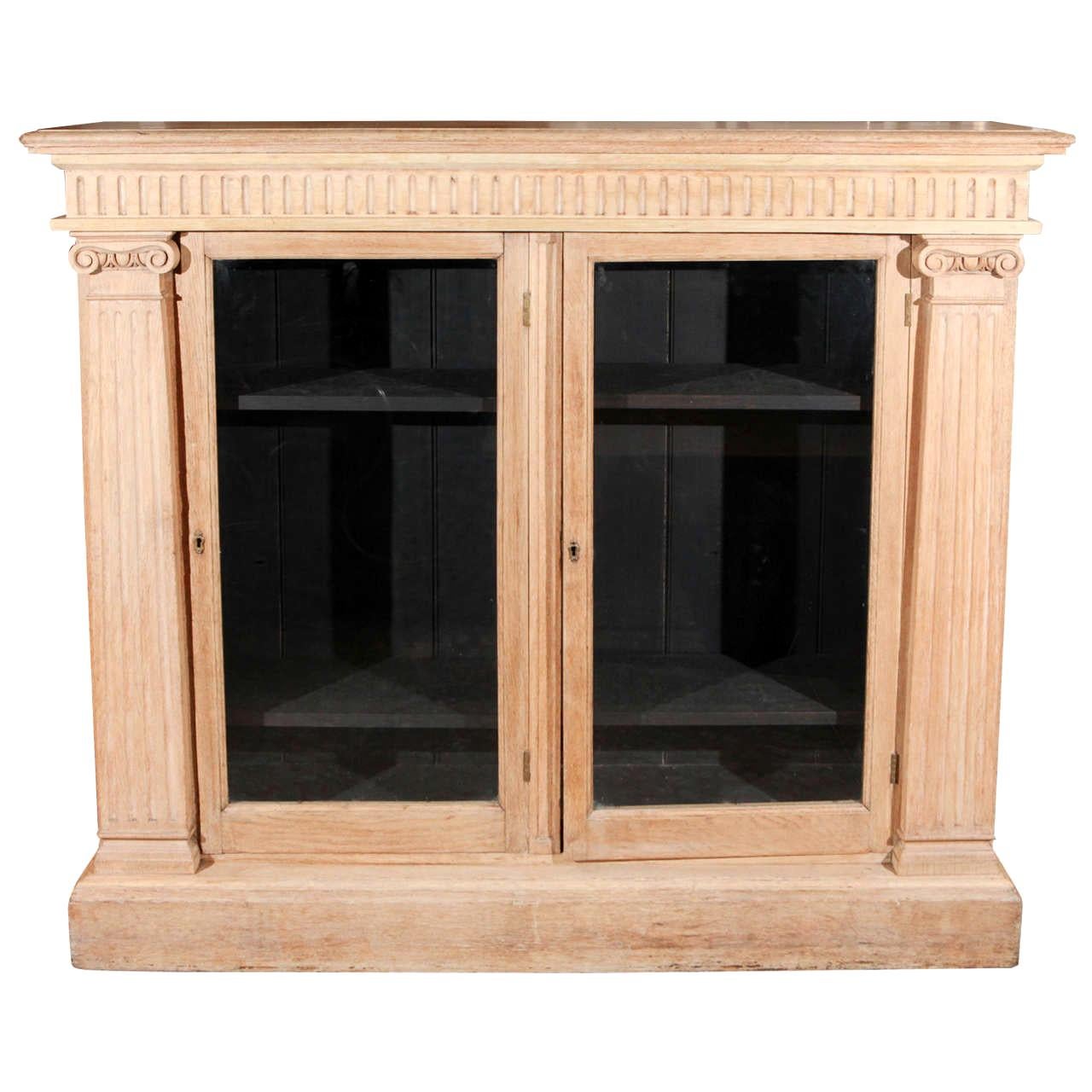 Late 19th Century English Oak Bookcase with Glass Doors For Sale