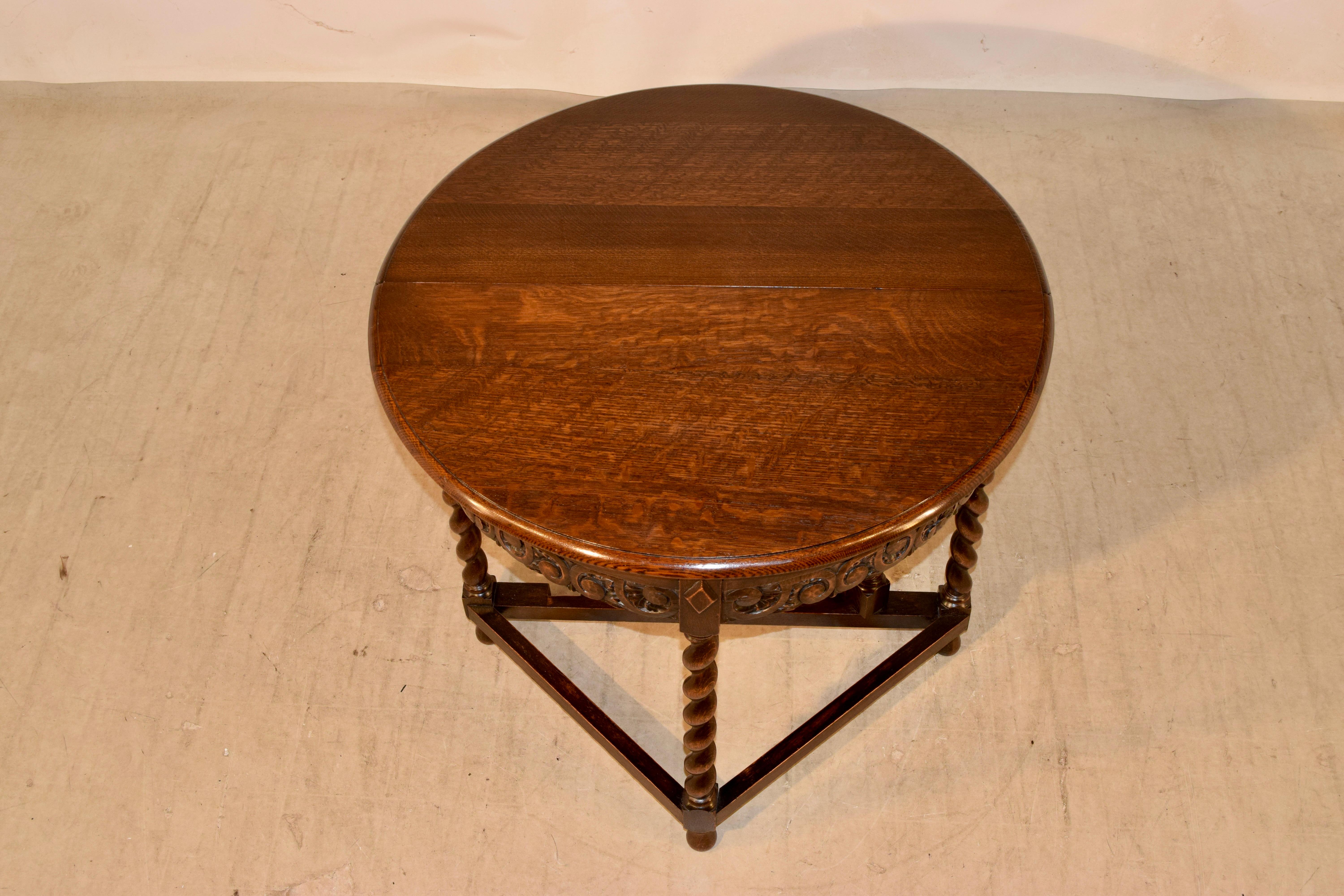Late 19th Century English Oak Demi-Lune Table For Sale 1