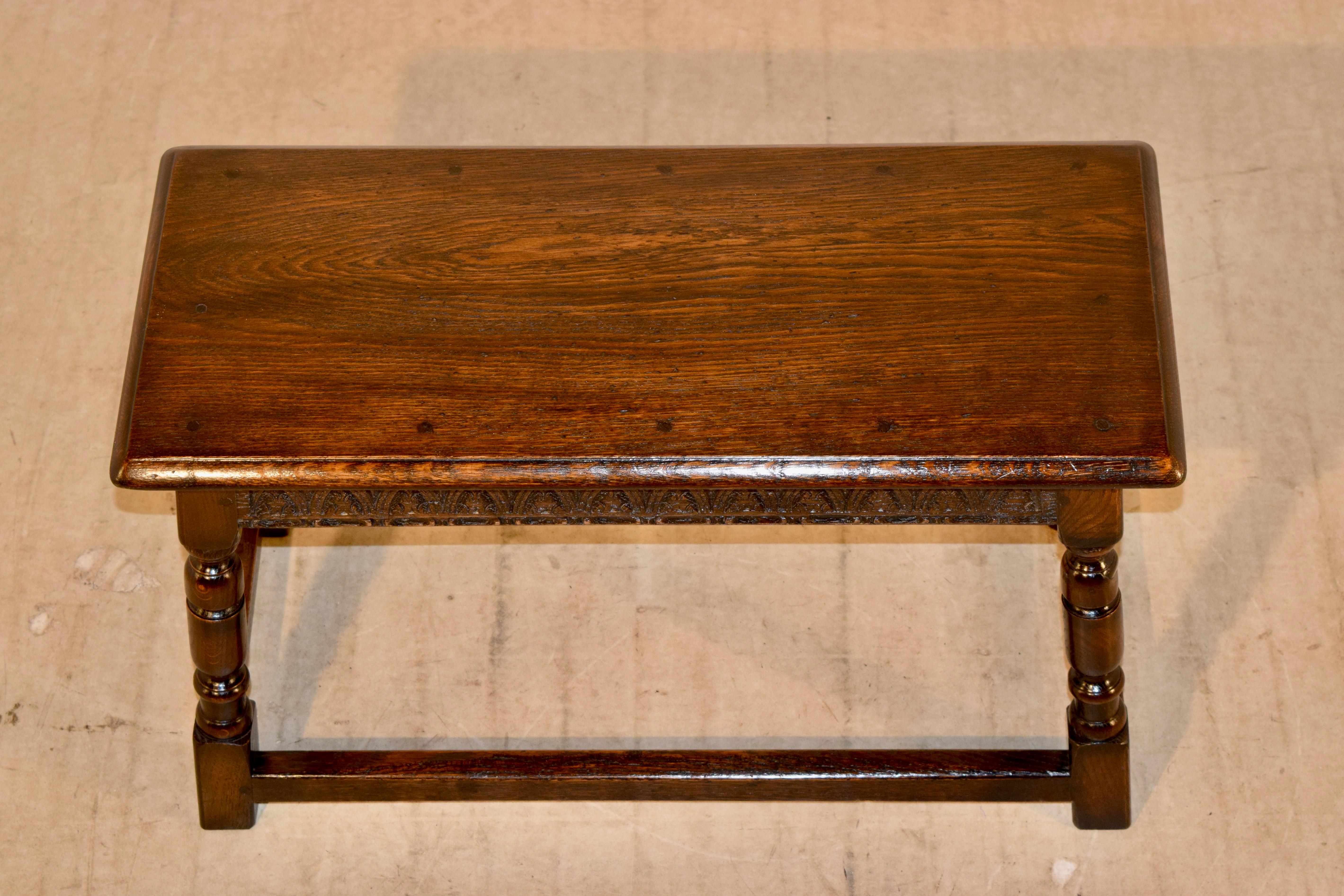 Late 19th Century English Oak Joynt Bench In Good Condition In High Point, NC