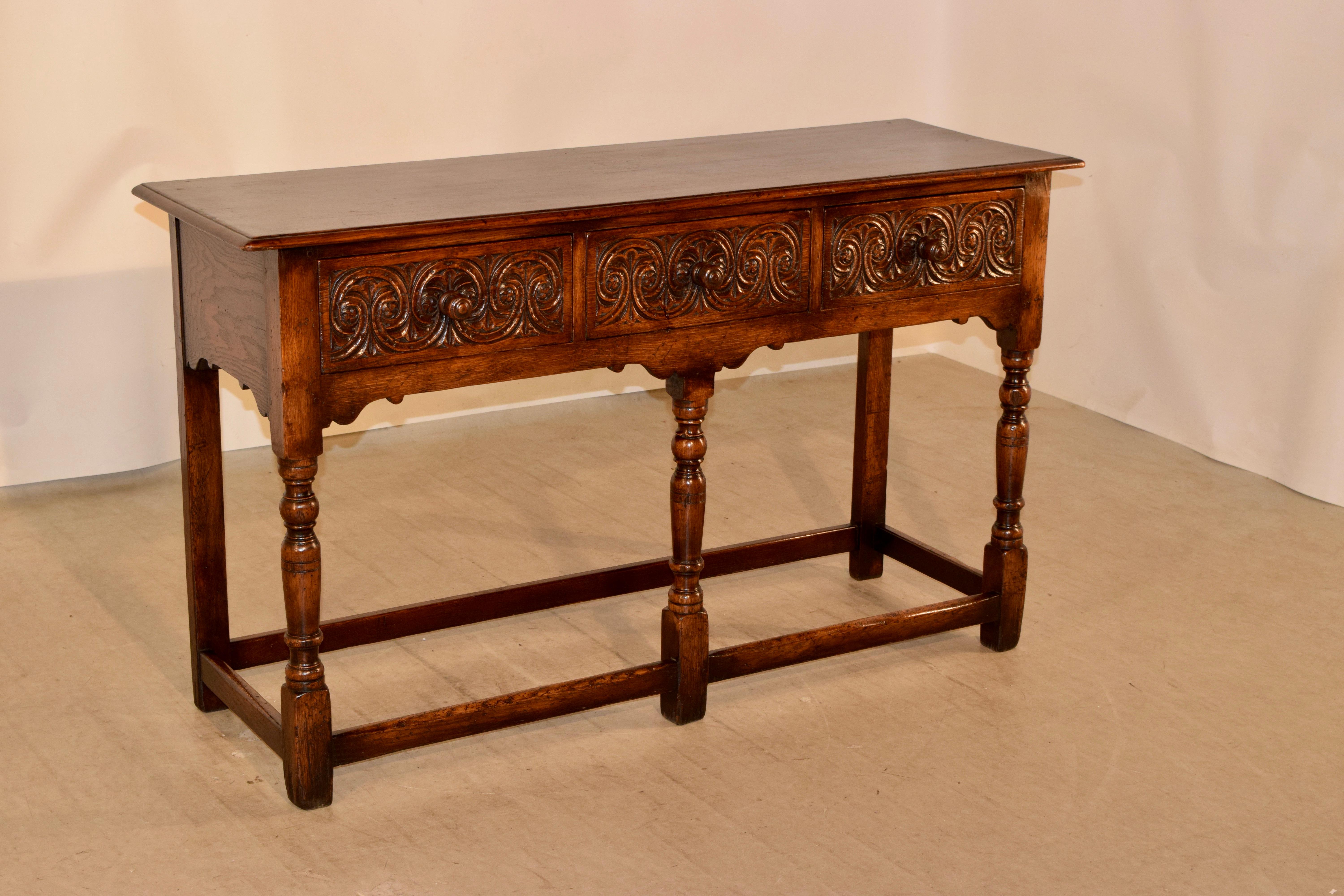 Late 19th Century English Oak Sideboard In Good Condition In High Point, NC