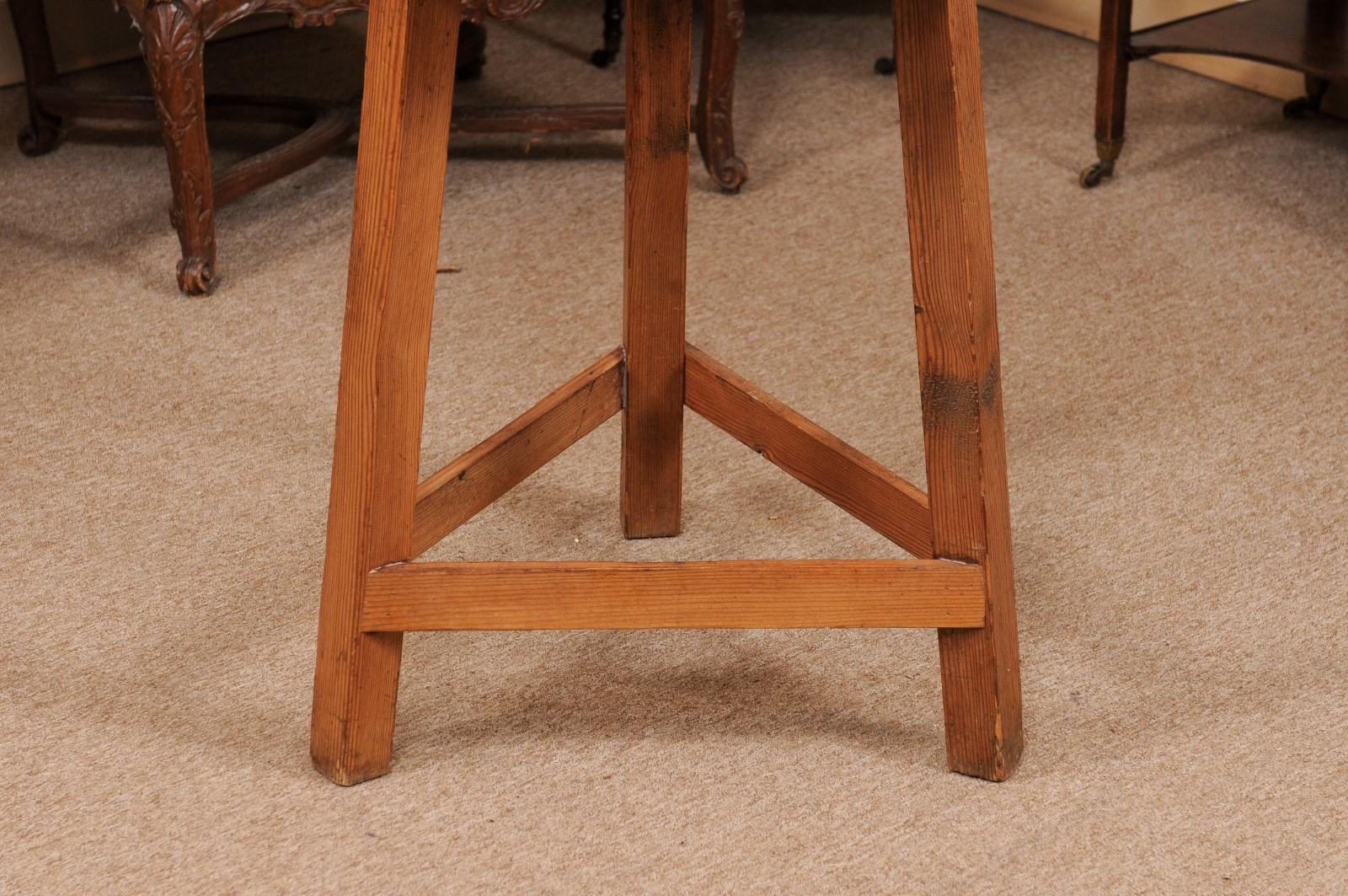 Late 19th Century English Pine Cricket Table For Sale 6