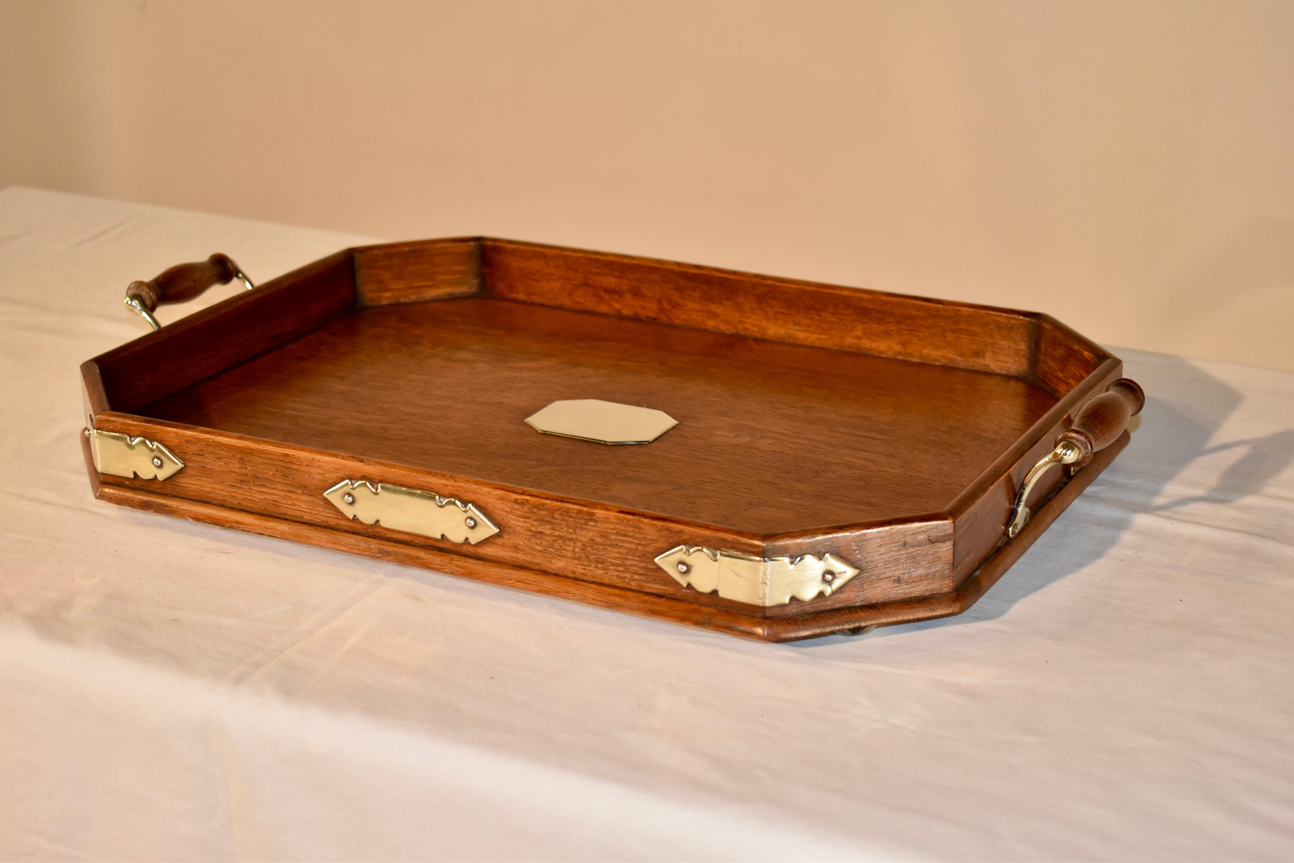 Late 19th Century English Serving Tray In Good Condition For Sale In High Point, NC