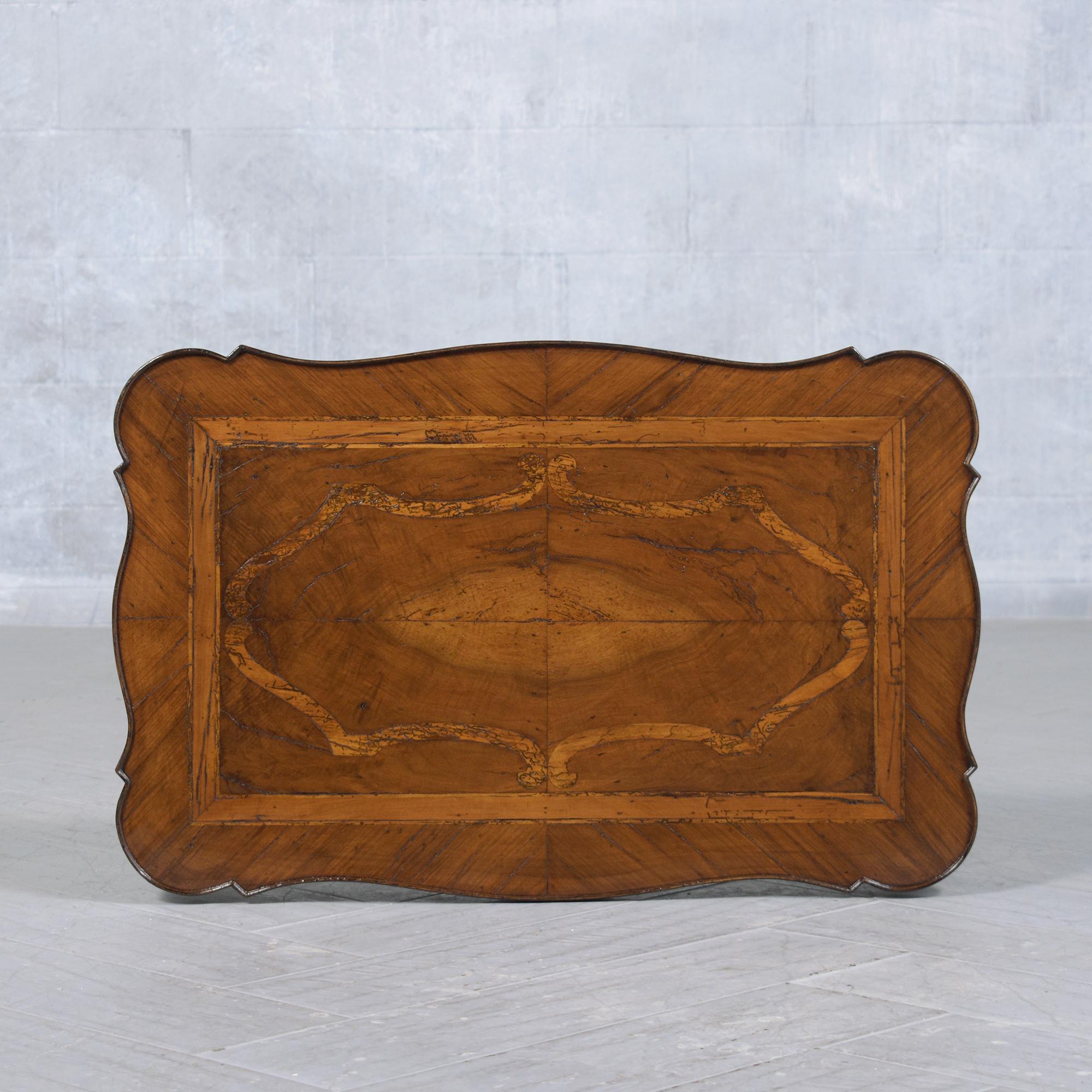 19th Century Late 19th-Century English Walnut Side Table with Inlaid Pattern For Sale